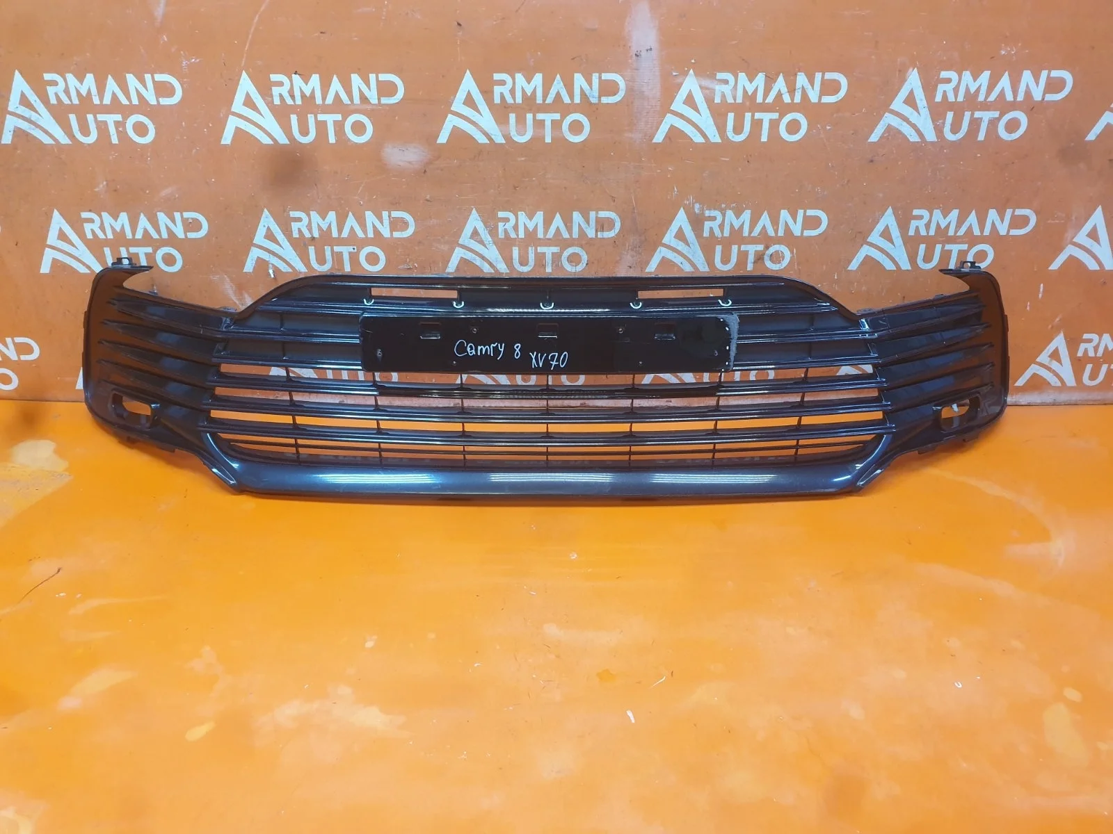 Решетка бампера Toyota Camry 2020-нв 8 XV70