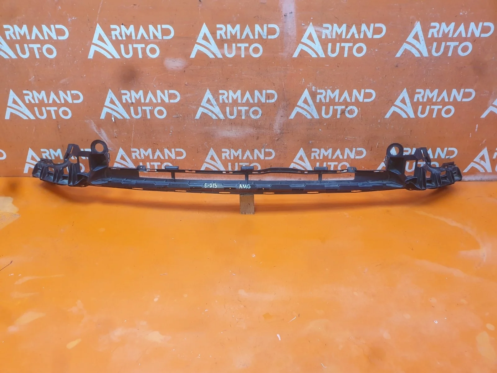 Кронштейн бампера Mercedes -Class 2016-2020 W213, S213, C238