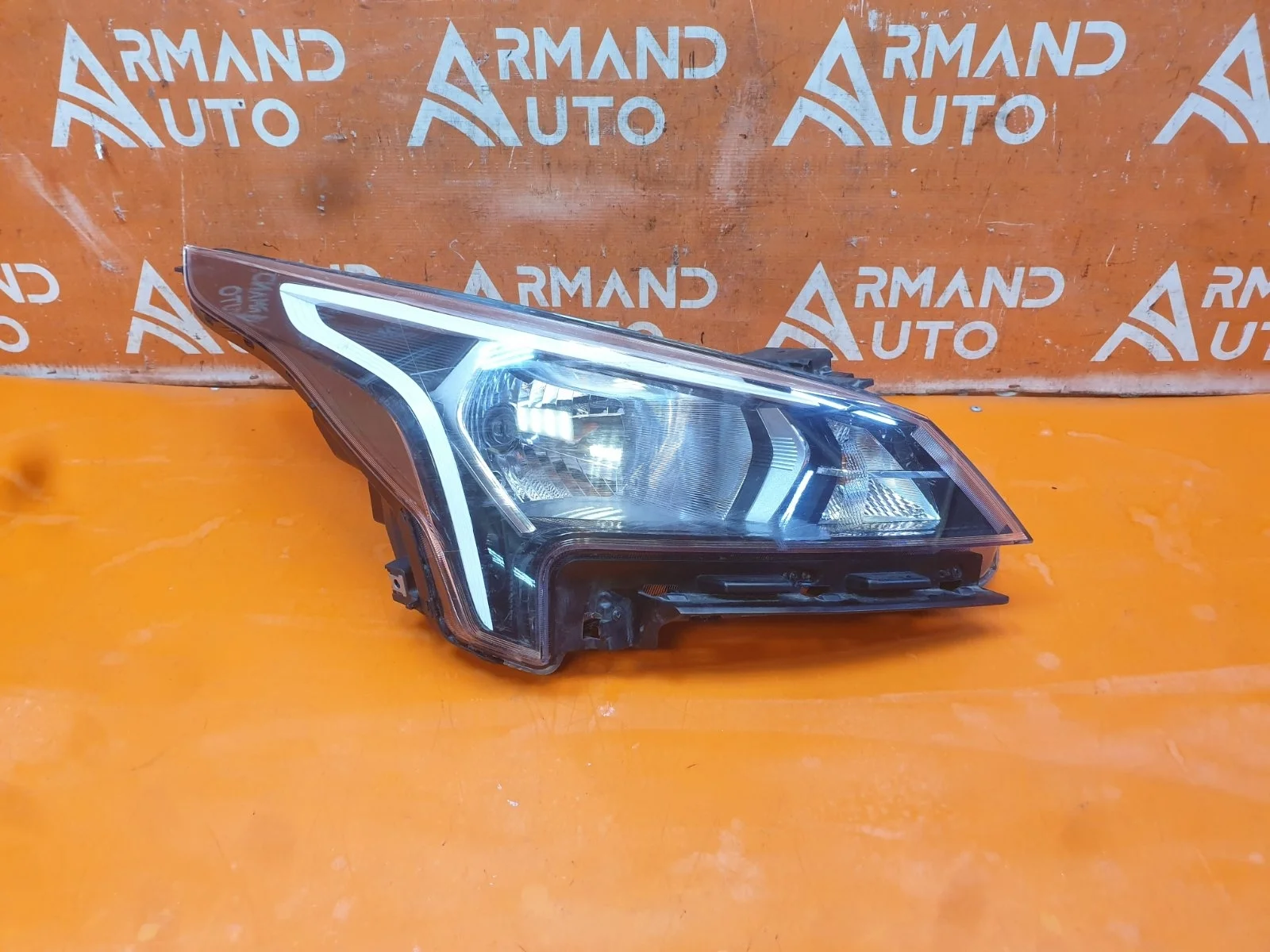 Фара Kia Rio 2020-нв 4 FB