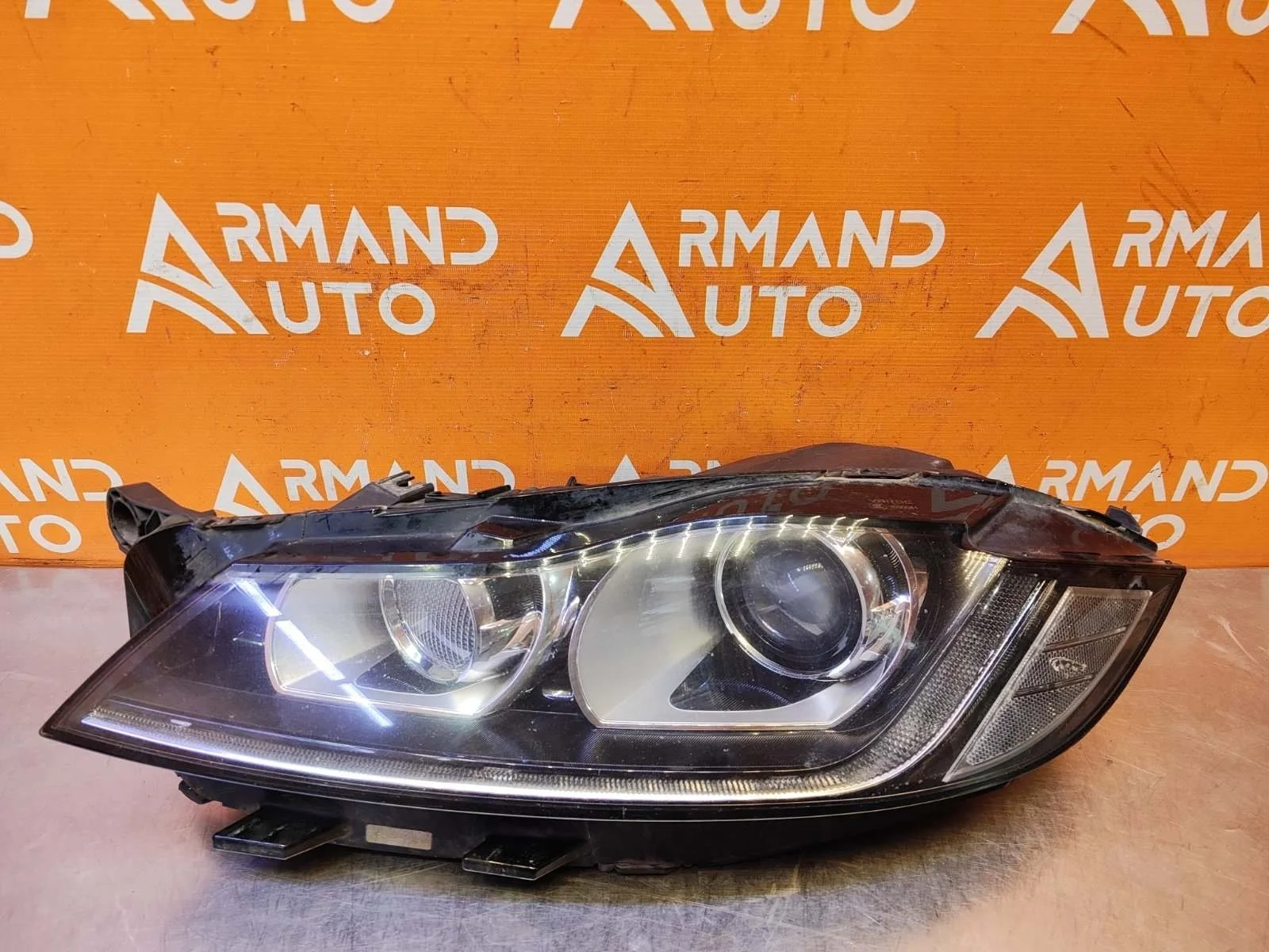 Фара Jaguar F-Pace 2016-нв