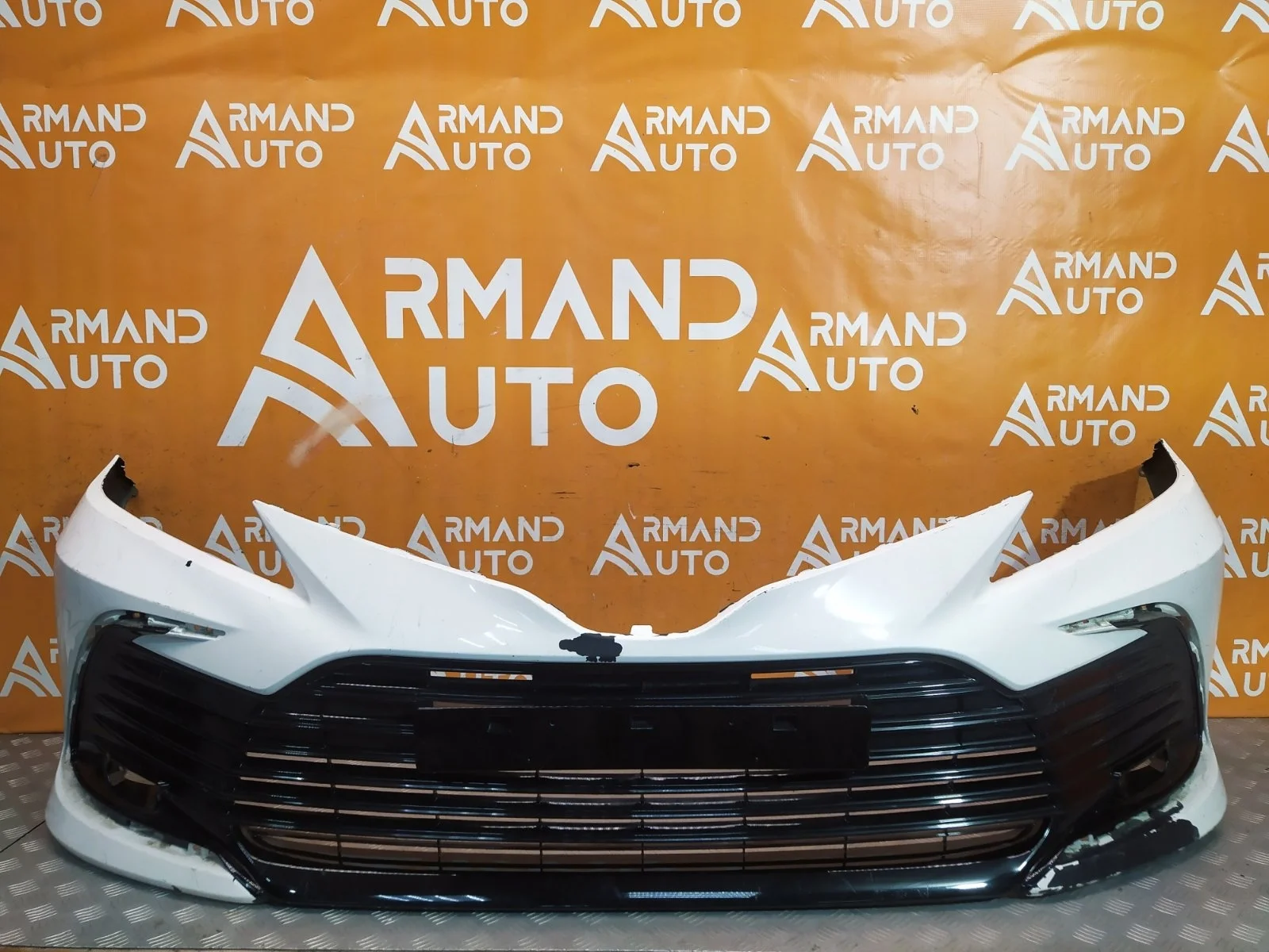 Бампер Toyota Camry 2020-нв 8 XV70