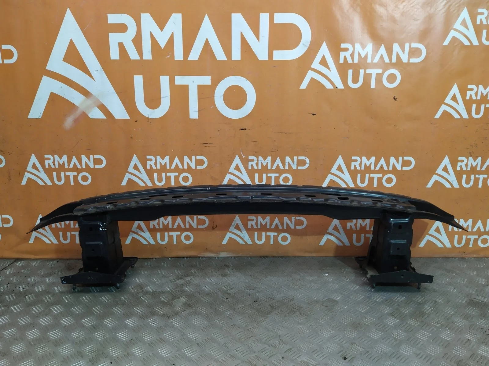 Усилитель бампера Mercedes GL GLS-Class 2012-2019 X166