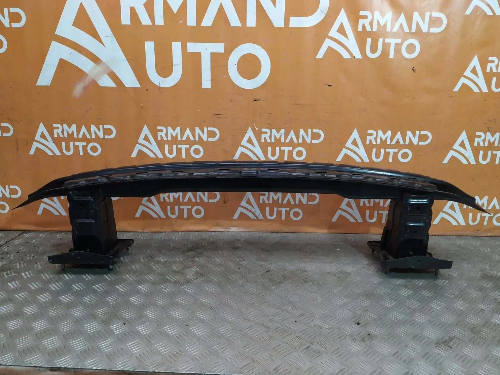 Усилитель бампера Mercedes GL GLS-Class 2012-2019 X166