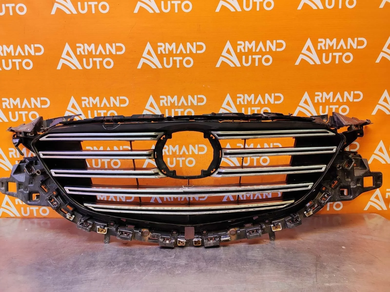 Решетка радиатора Mazda CX-9 2016-нв