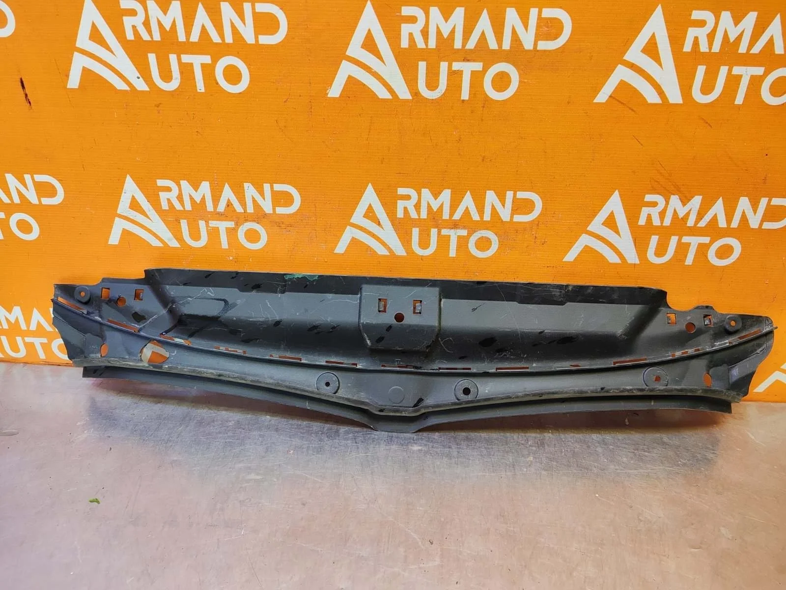 Кожух замка капота BMW 3 series 2018-нв G20 G21 G28