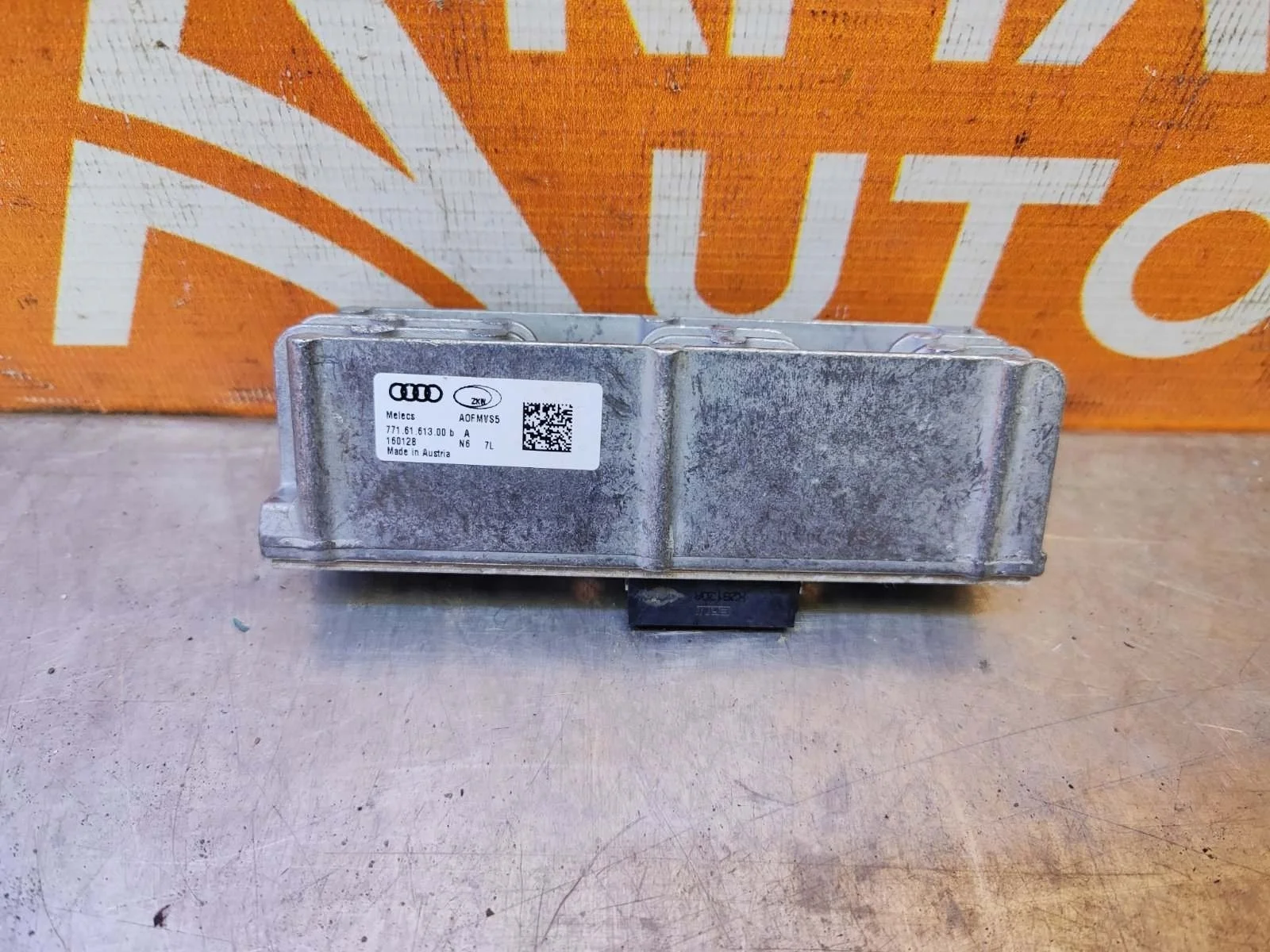 Светодиодный модуль фары Audi Q7 2015-2020 4M