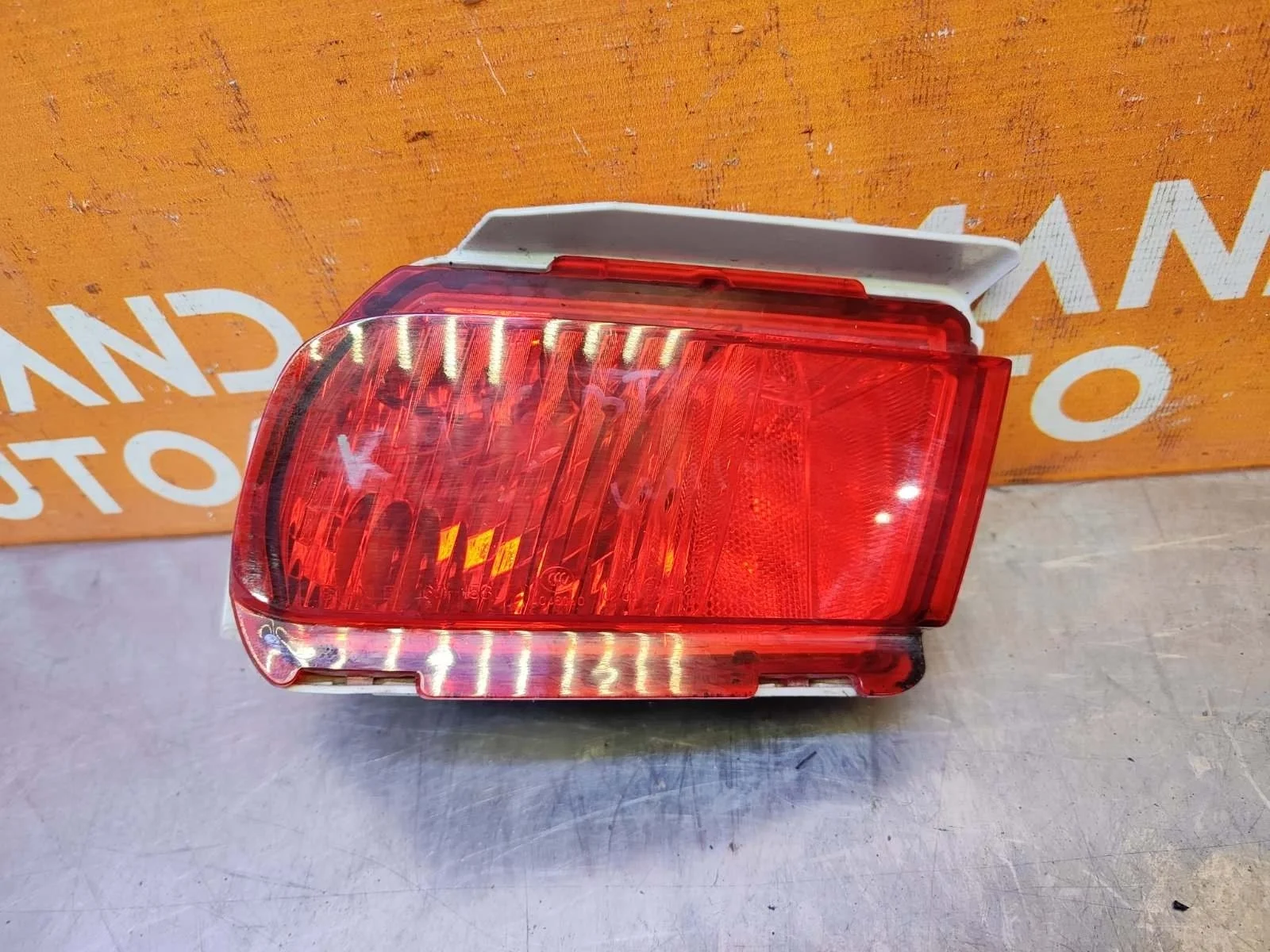 Фонарь противотуманный Toyota Land Cruiser Prado 2009-нв 150