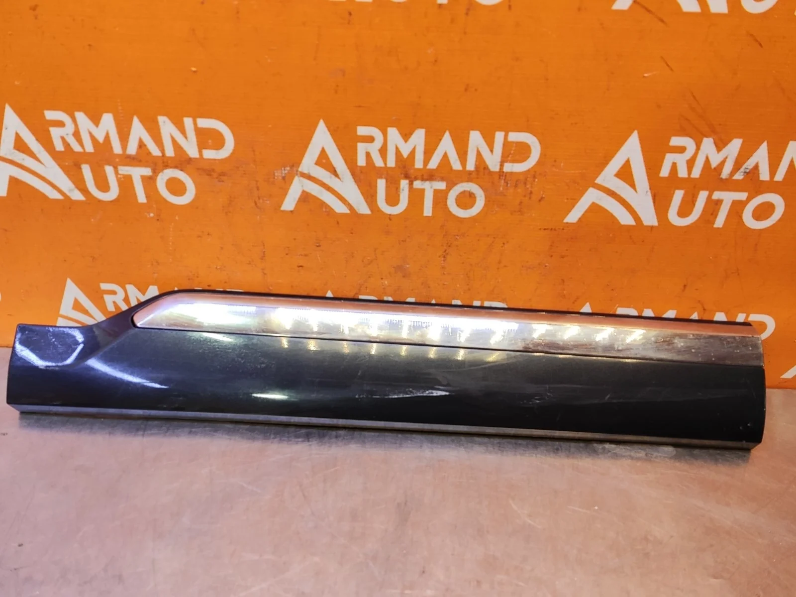 Молдинг двери Volvo XC90 2014-нв