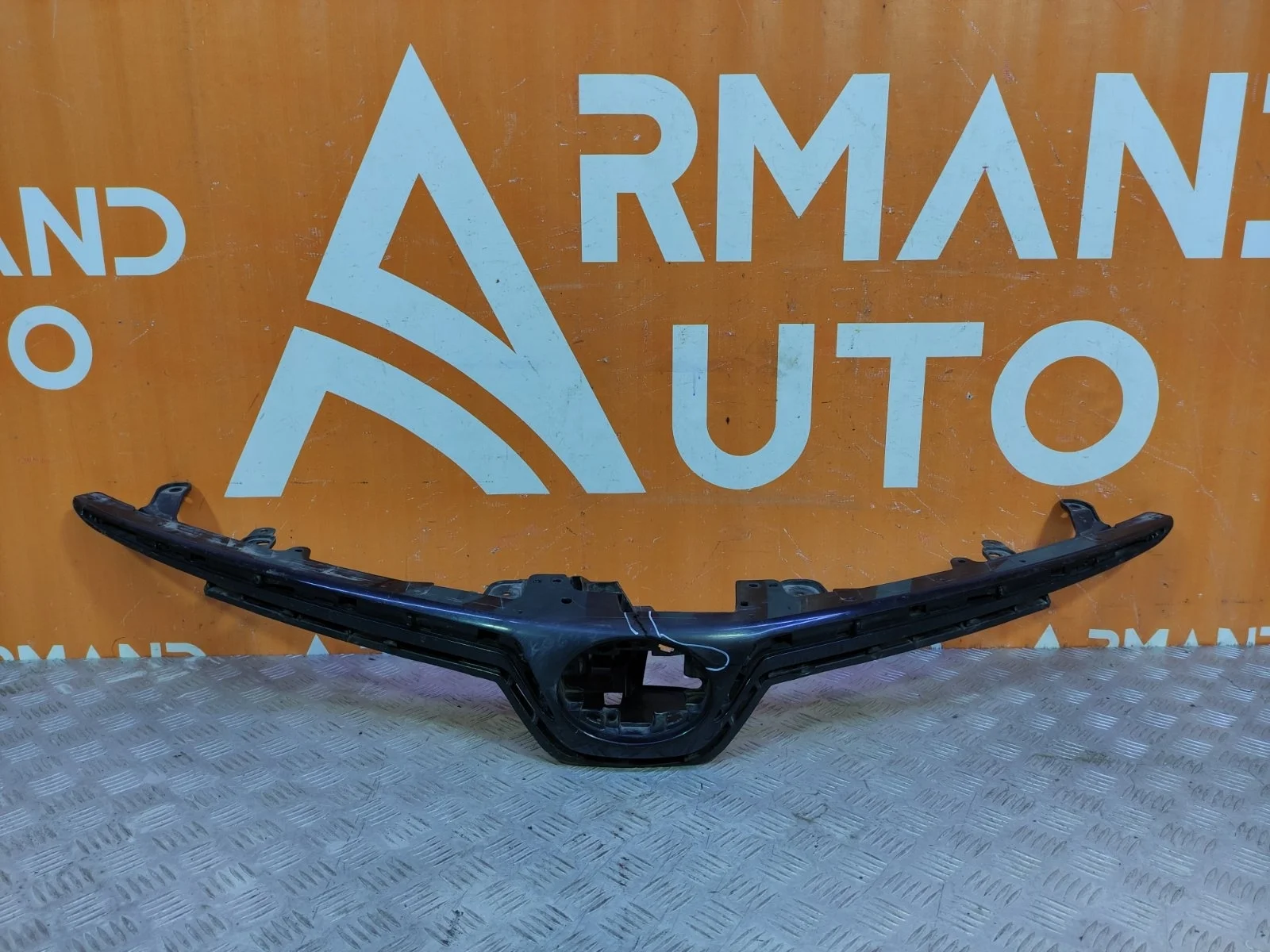 Решетка радиатора Toyota Corolla 2018-нв 12 E210