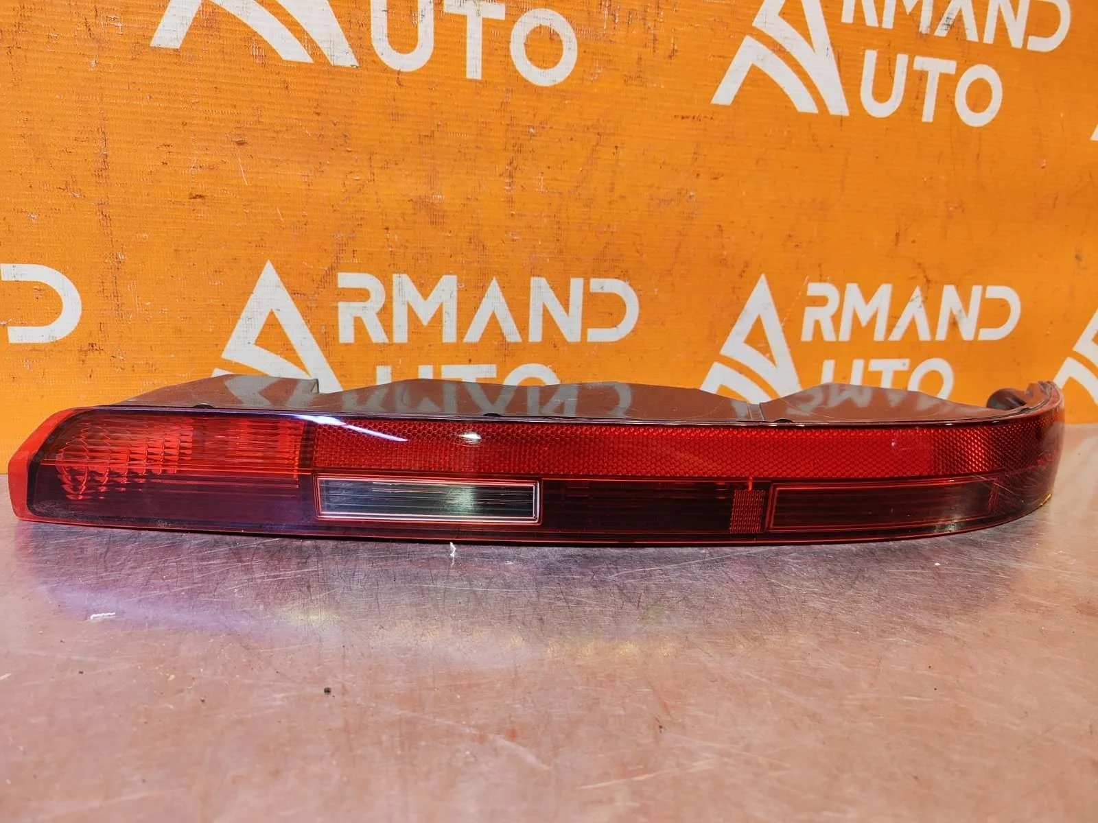 Фонарь противотуманный Audi Q7 2015-нв 4M