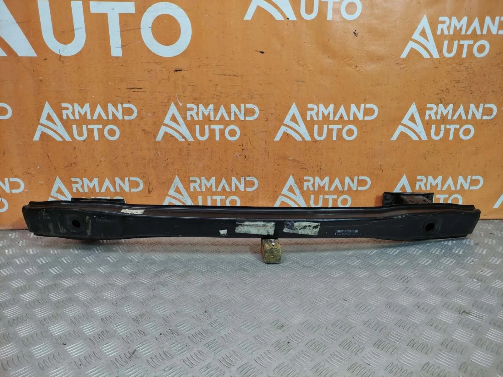 Усилитель бампера Mercedes GLK-Class 2008-2015 X204