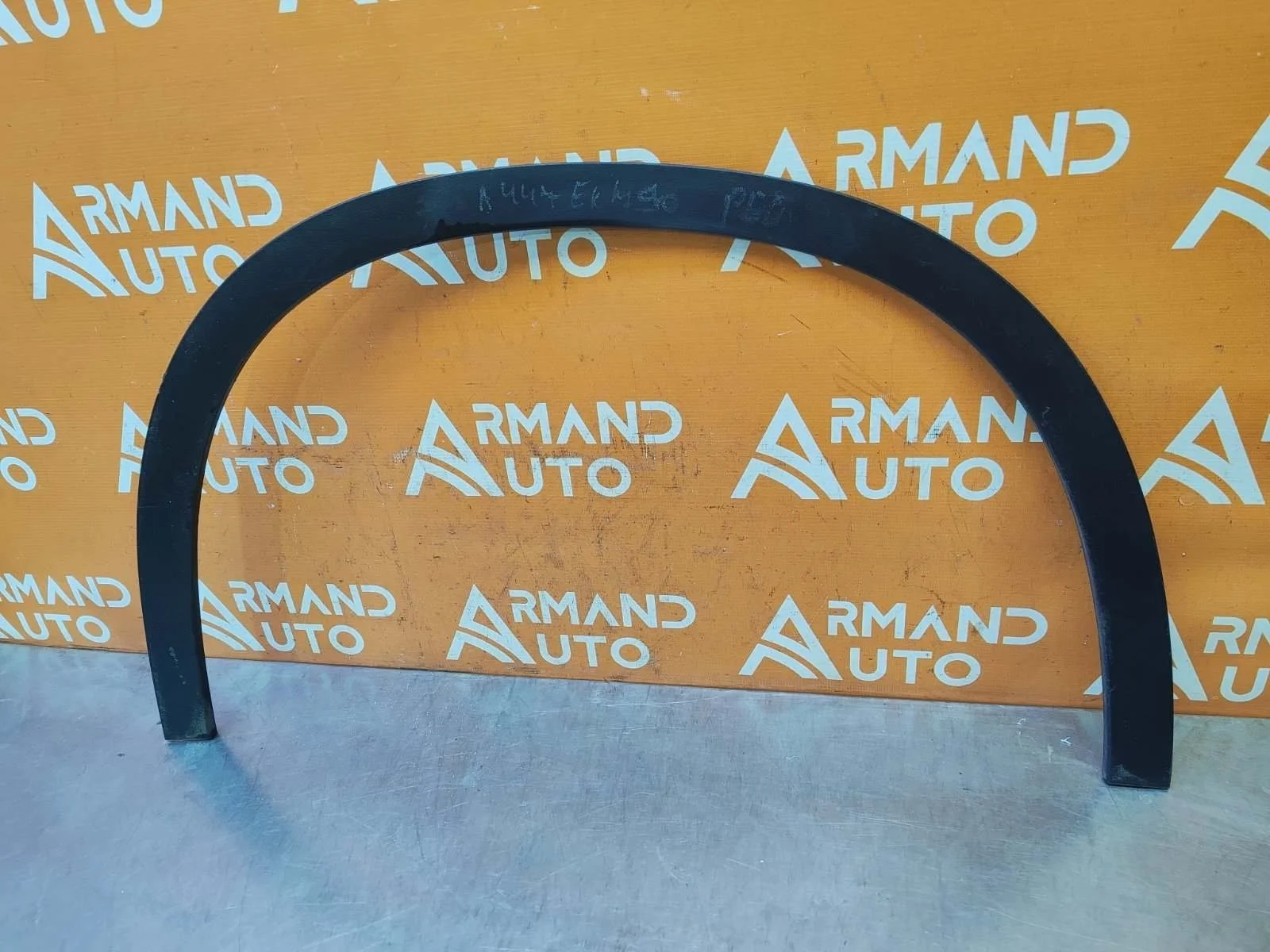 Расширитель крыла Mercedes GLA-Class 2013-2020 X156