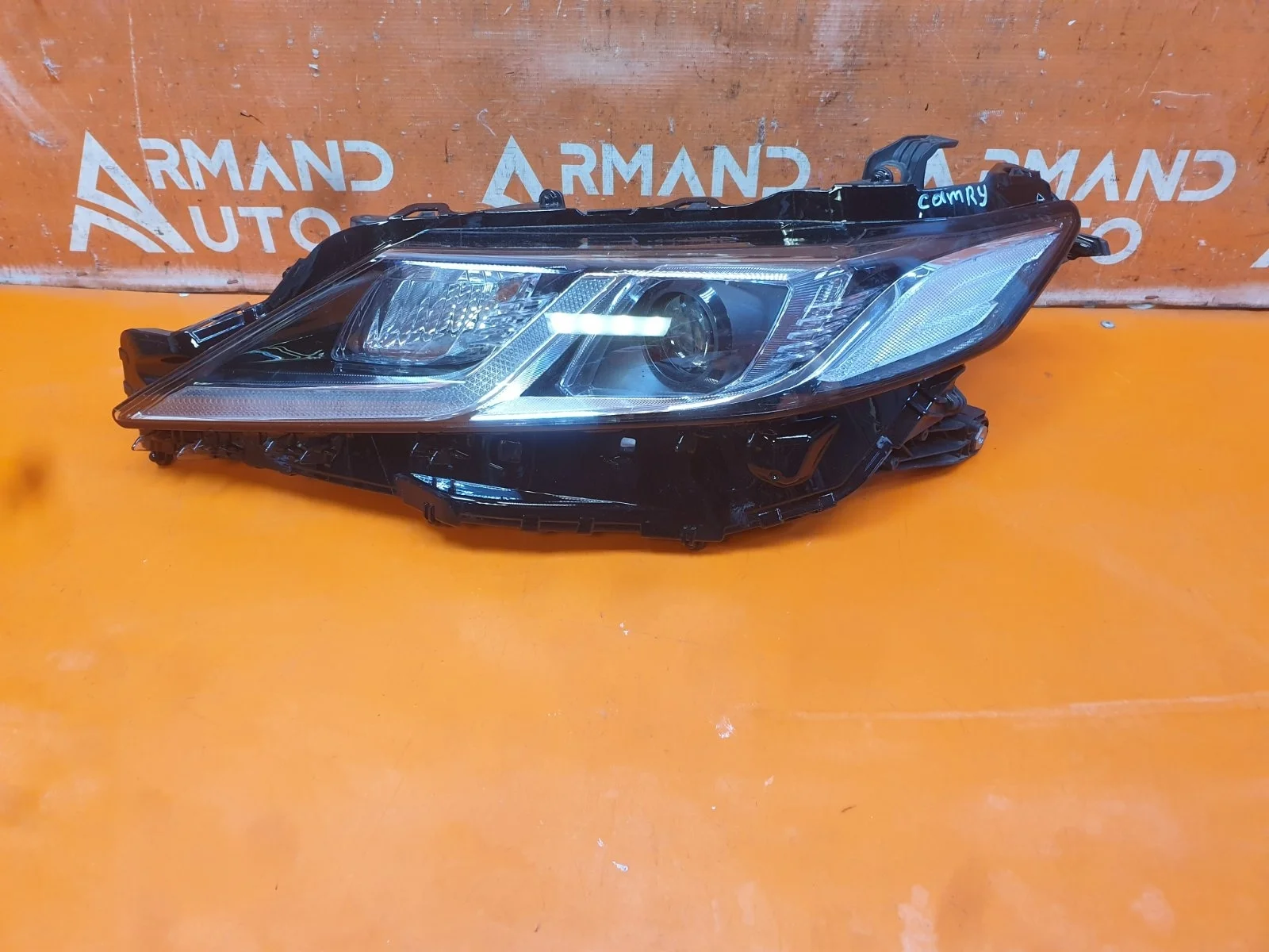 Фара Toyota Camry 2020-нв 8 XV70