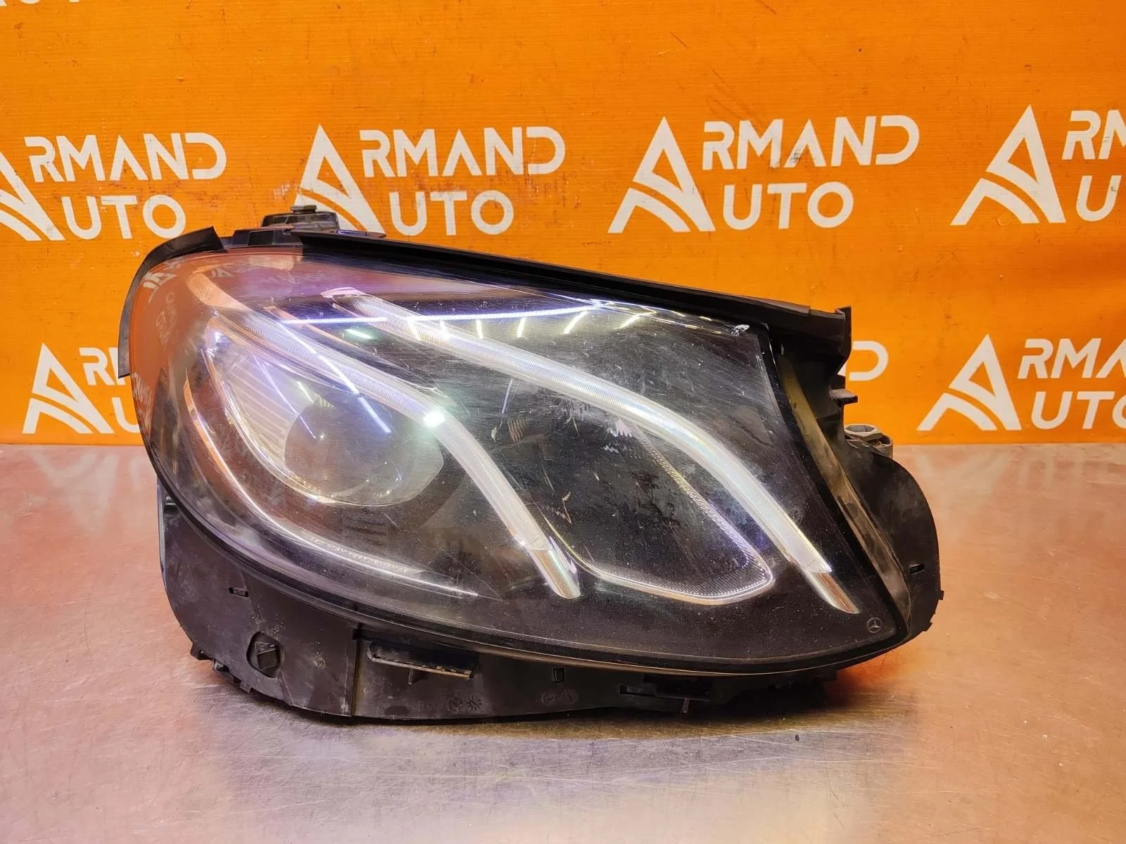 Фара Mercedes -Class 2016-2020 W213, S213, C238