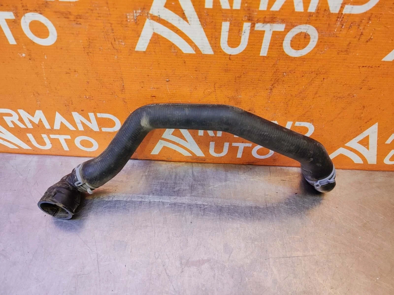 Патрубок радиатора Volkswagen Tiguan 2016-нв