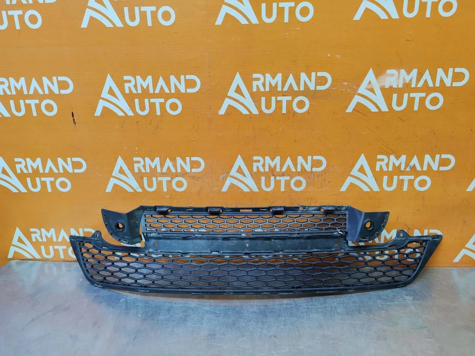 Решетка бампера Land Rover Range Evoque 2011-2015 L538