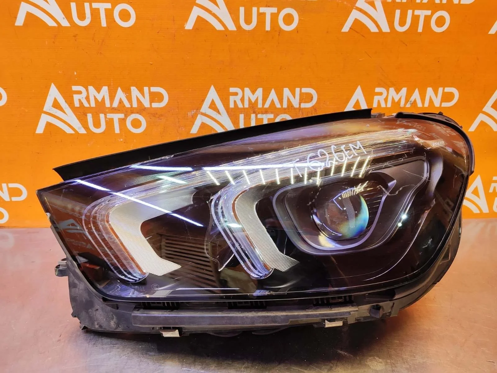 Фара Mercedes GLE-Class 2018-нв V167