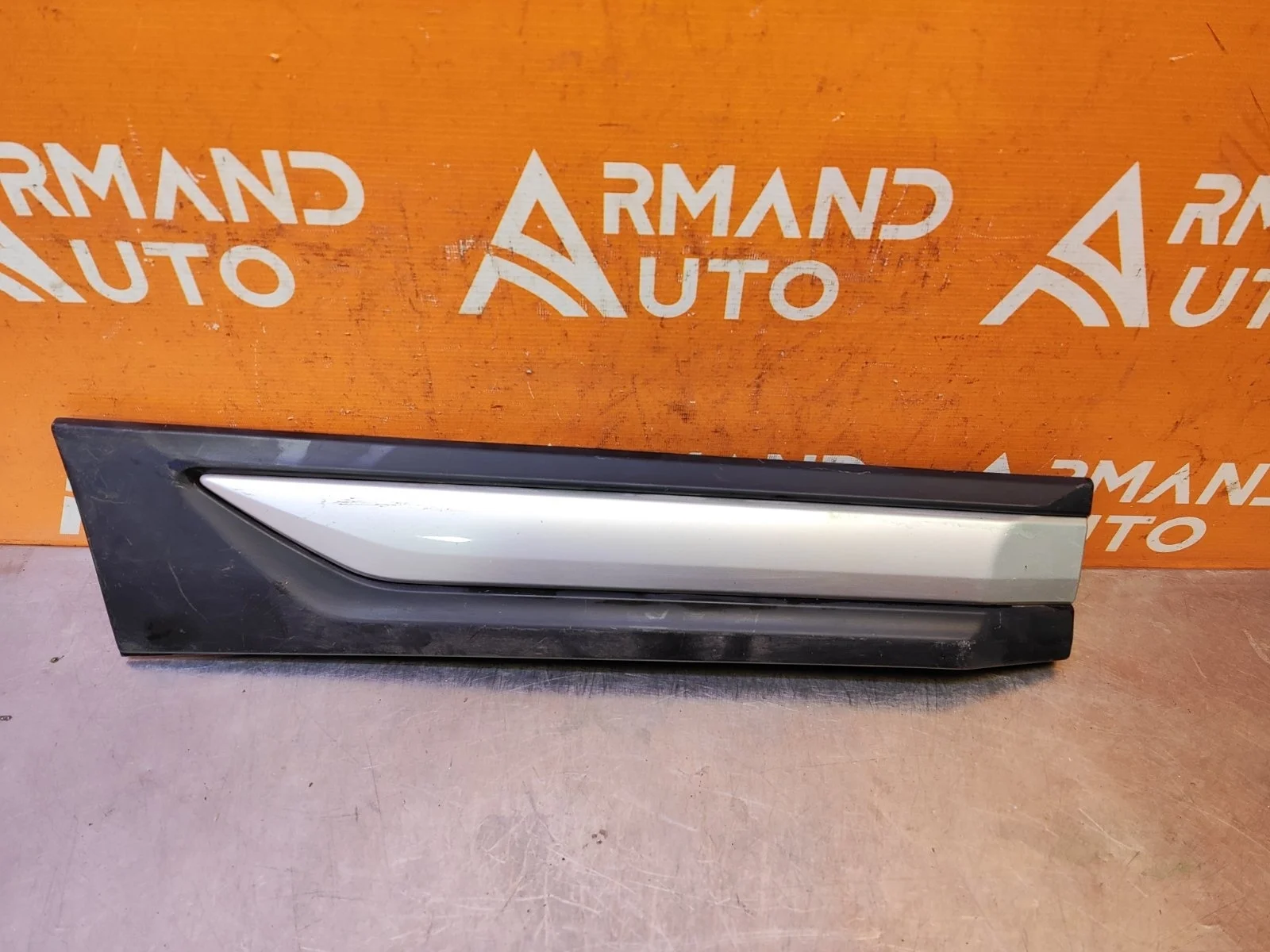 Молдинг двери Mitsubishi Outlander 2015-нв 3