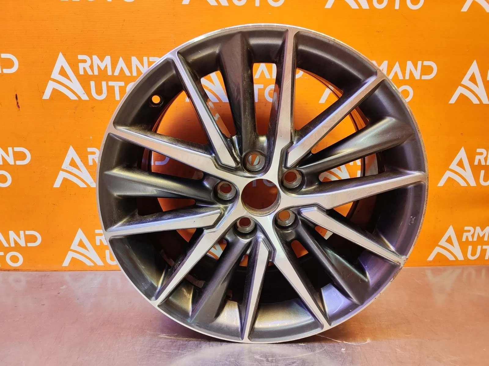 Диск колёсный r18 Toyota Camry XV70