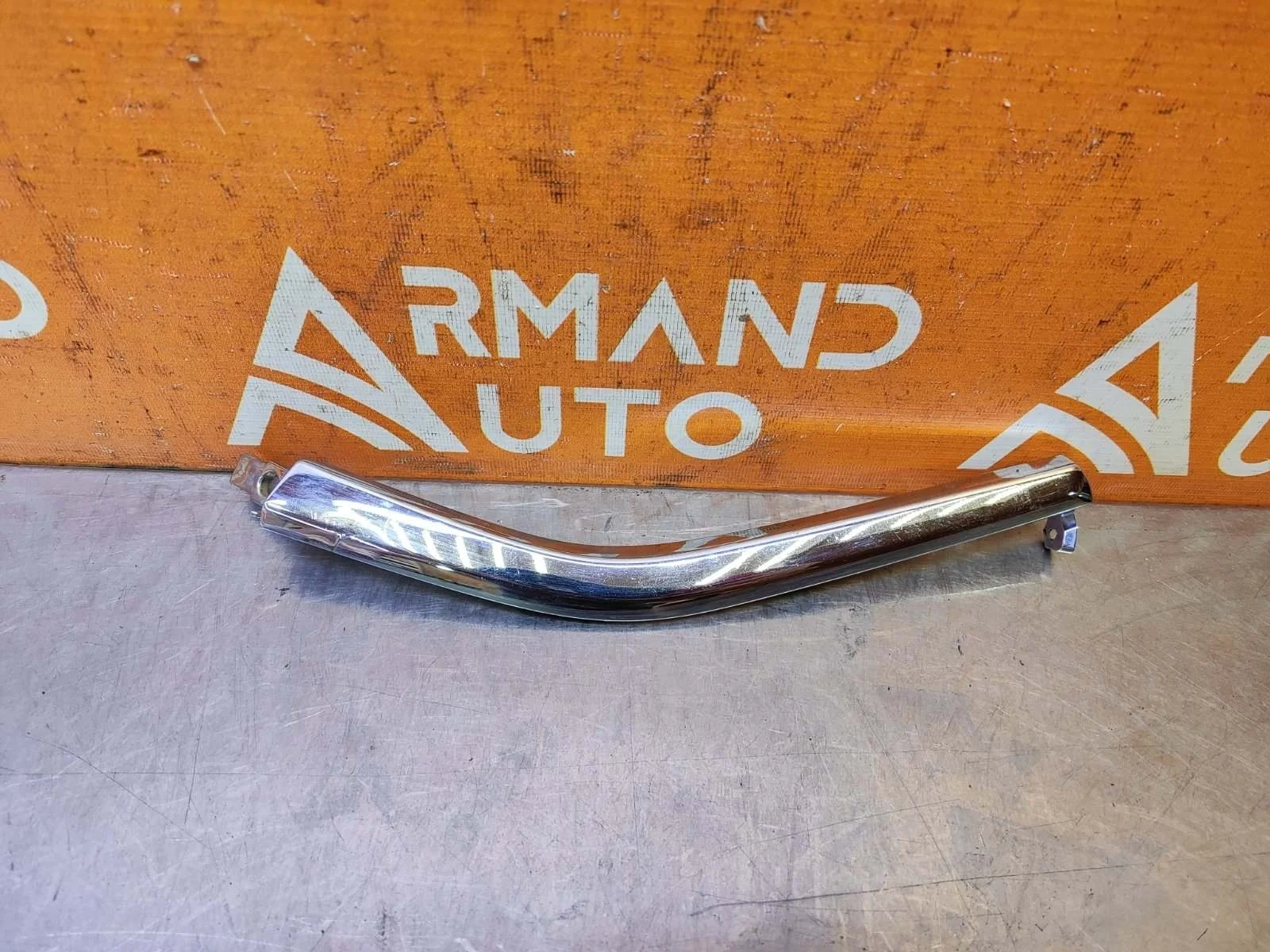 Накладка бампера Mitsubishi Outlander 2015-нв 3