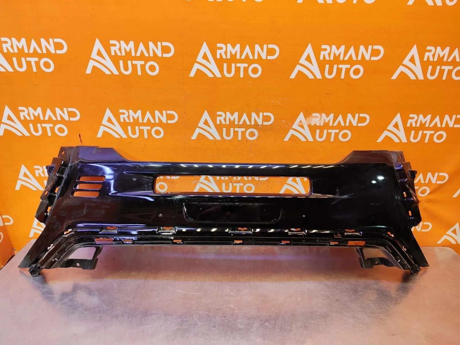 Накладка бампера верхняя Mitsubishi Outlander 2018-нв 3