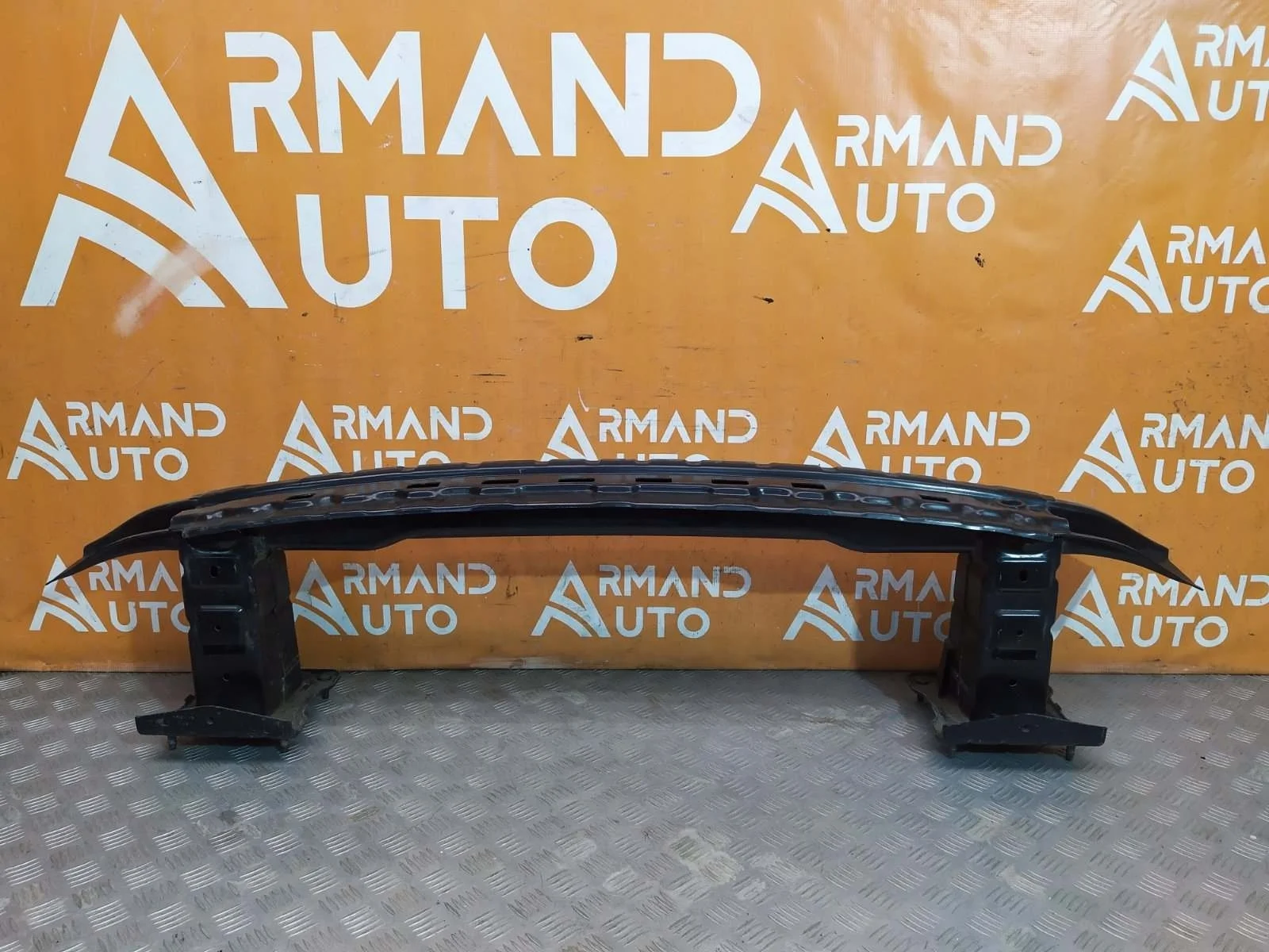 Усилитель бампера Mercedes GL GLS-Class 2012-2019 X166