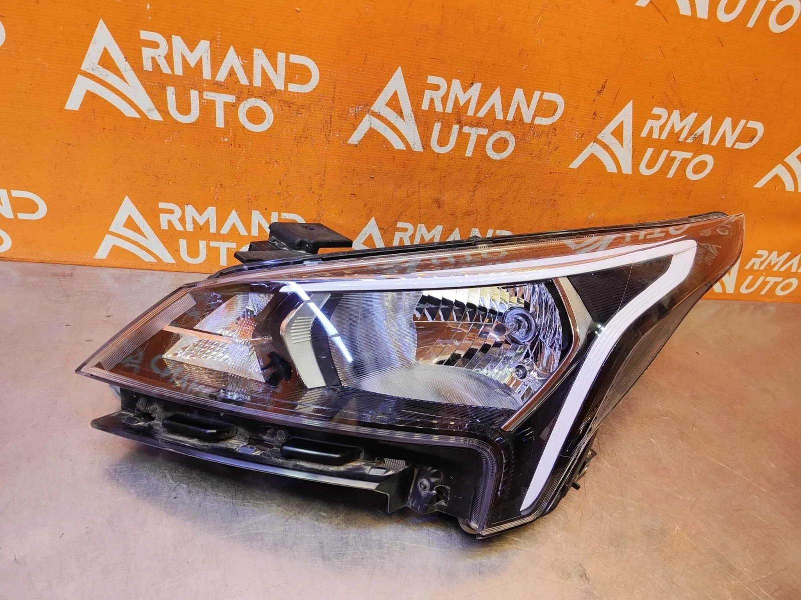 Фара Kia Rio 2020-нв 4 FB