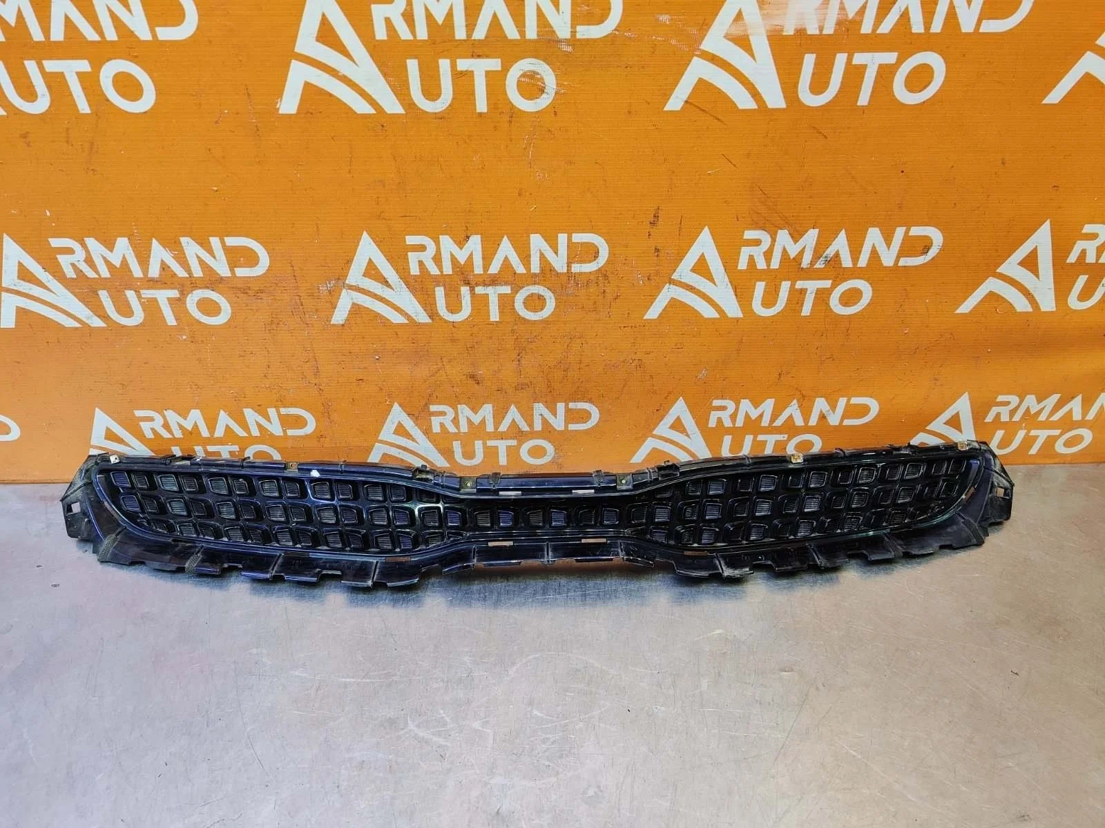 Решетка радиатора Kia Rio 2017-2020 4 FB