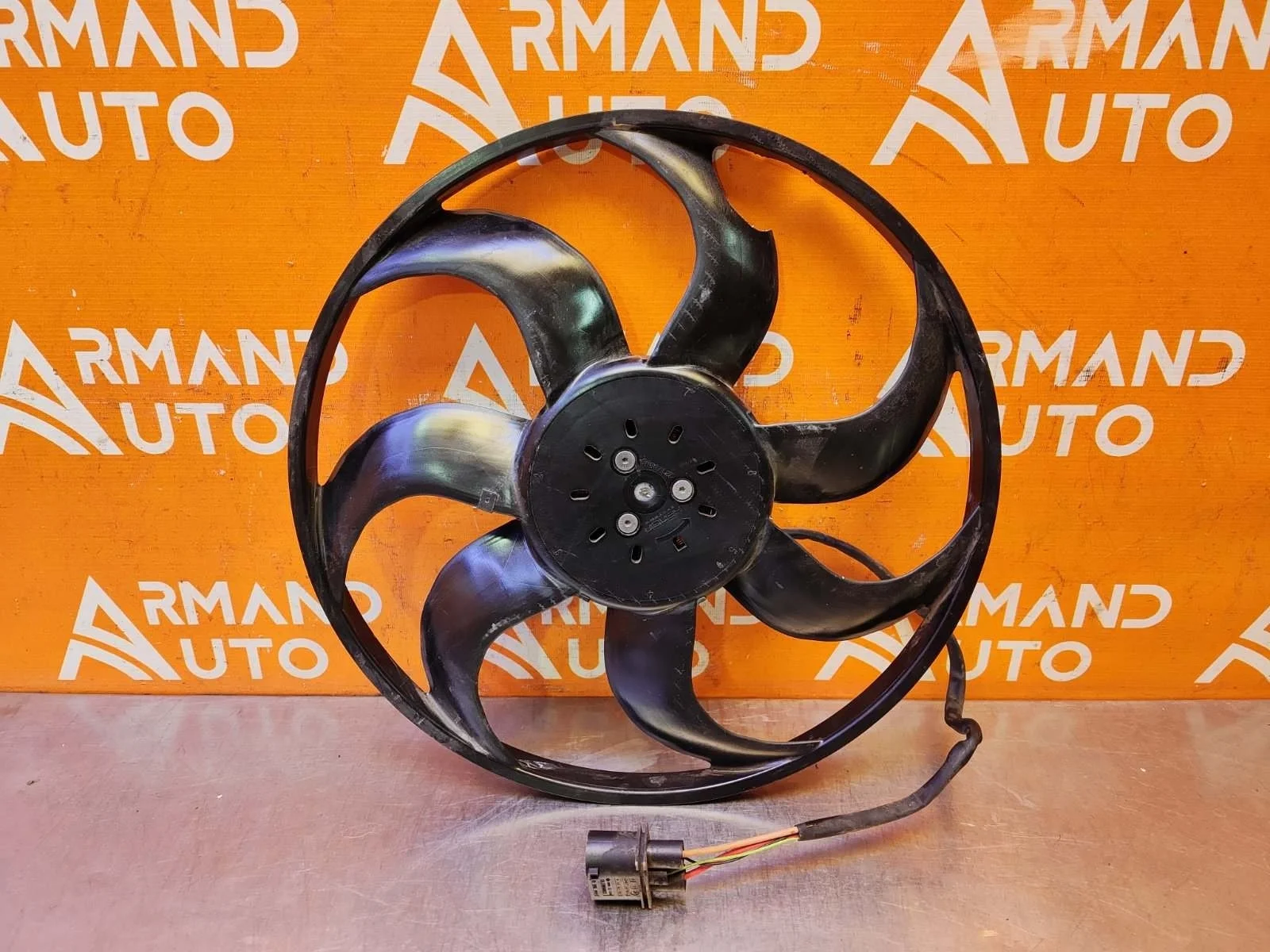 Вентилятор радиатора Volkswagen Tiguan 2016-нв