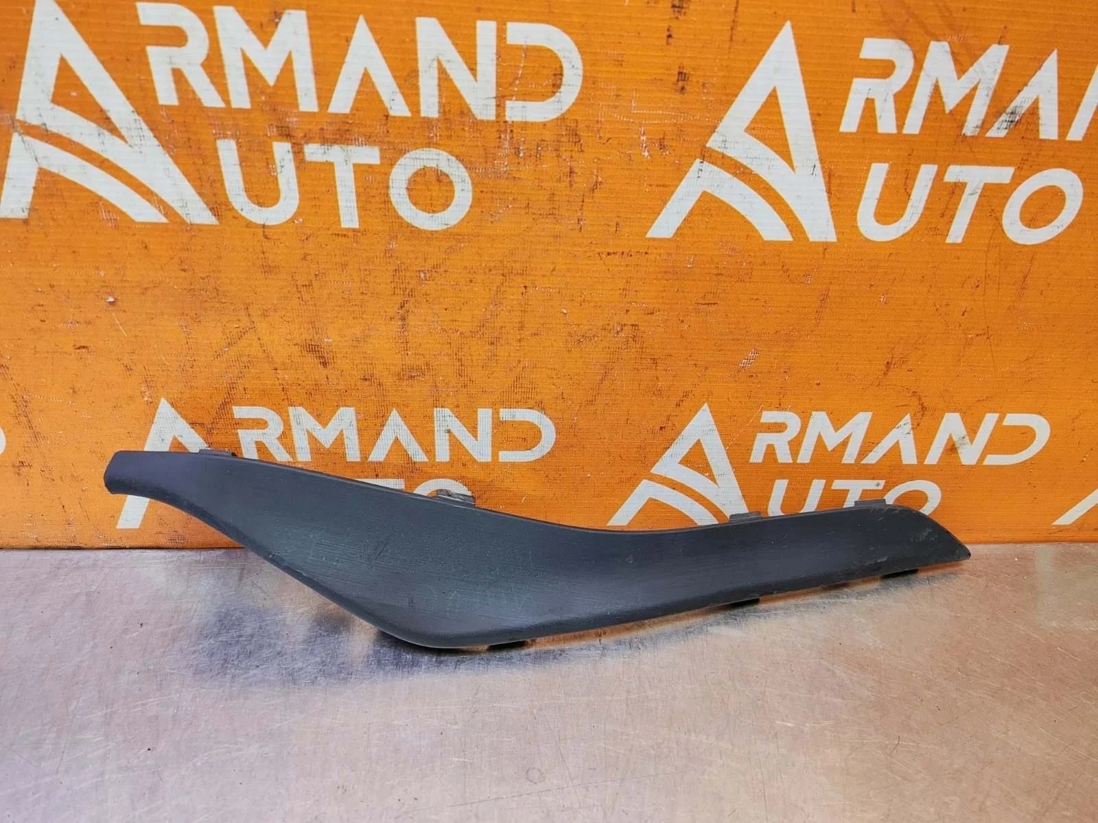 Накладка бампера Volvo XC60 2013-2017