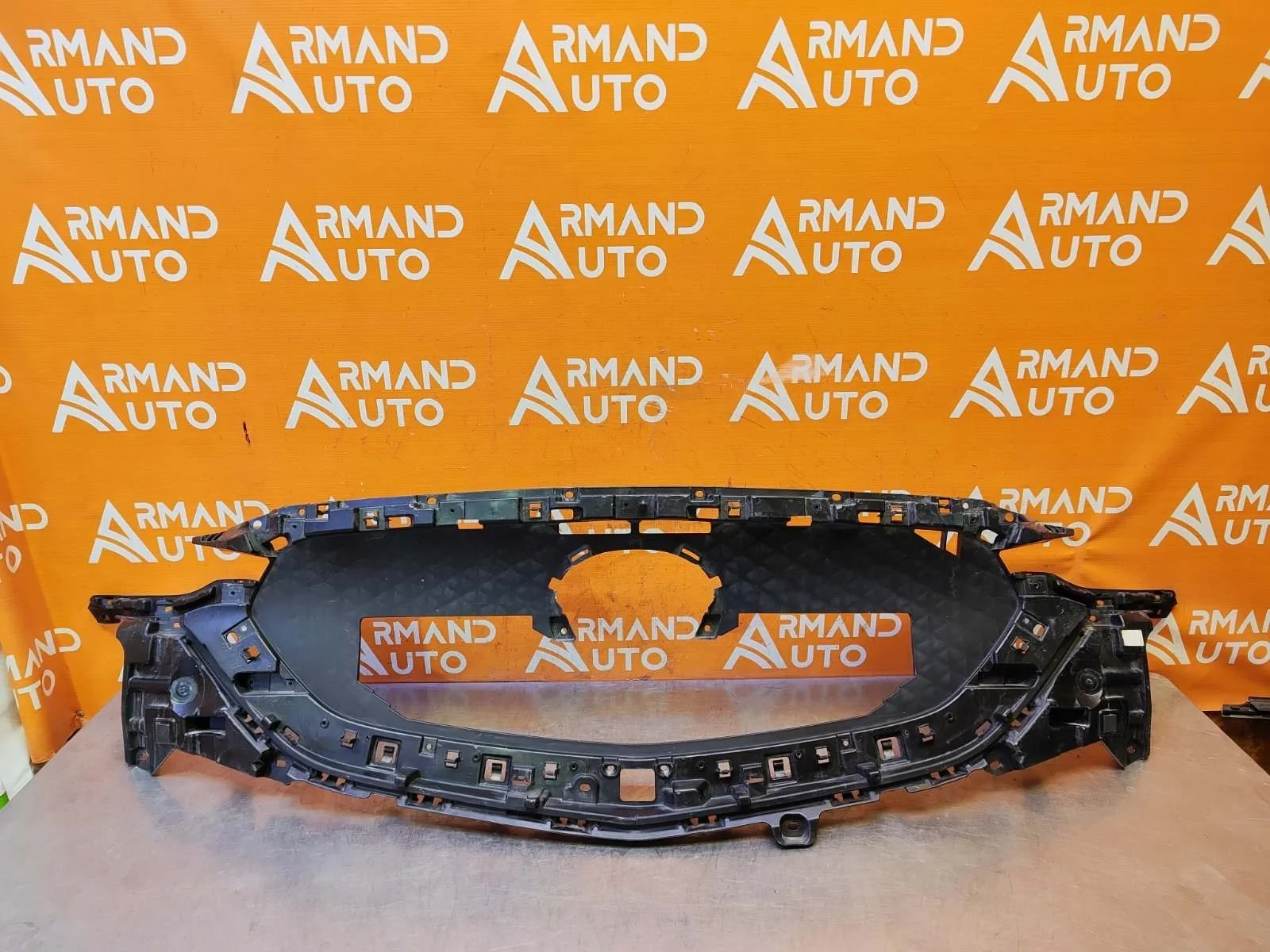 Решетка радиатора Mazda CX-5 2017-нв