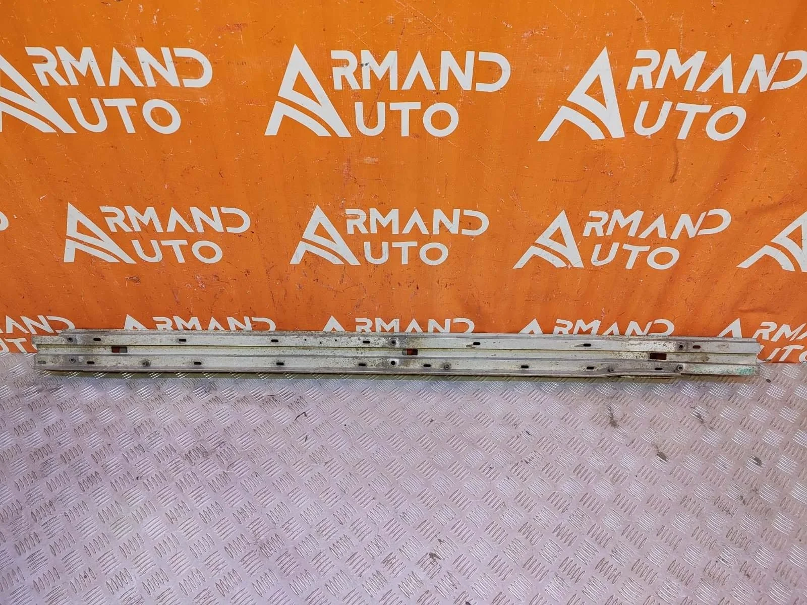 Кронштейн порога Toyota Land Cruiser 2012-2021 200