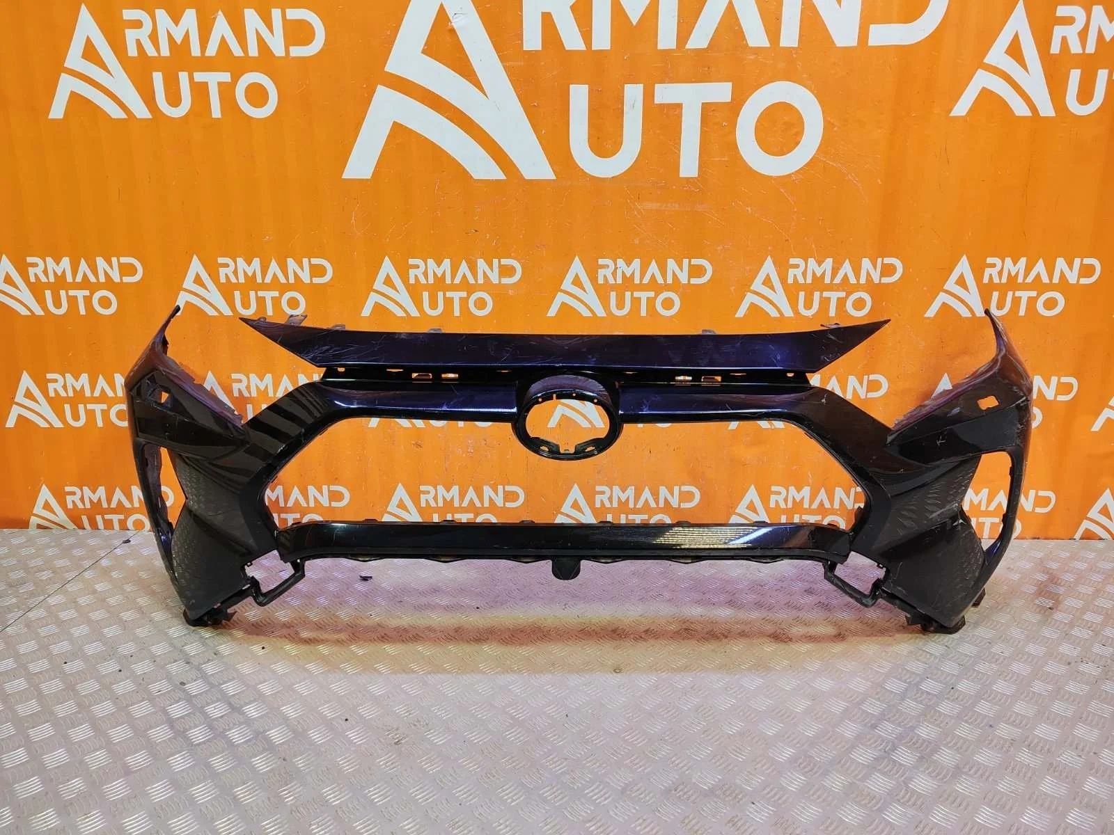 Бампер Toyota RAV4 2018-нв 5 XA50