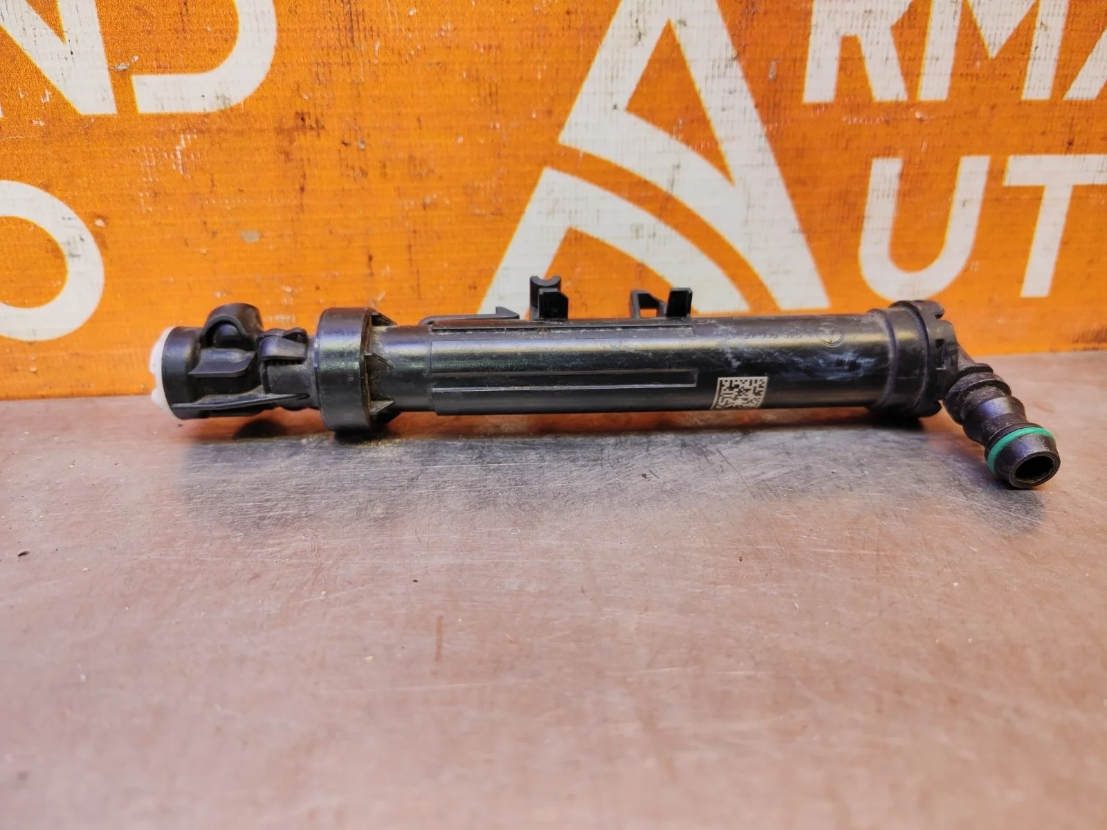 Форсунка фароомывателя Mercedes B-Class 2011-2018 W246