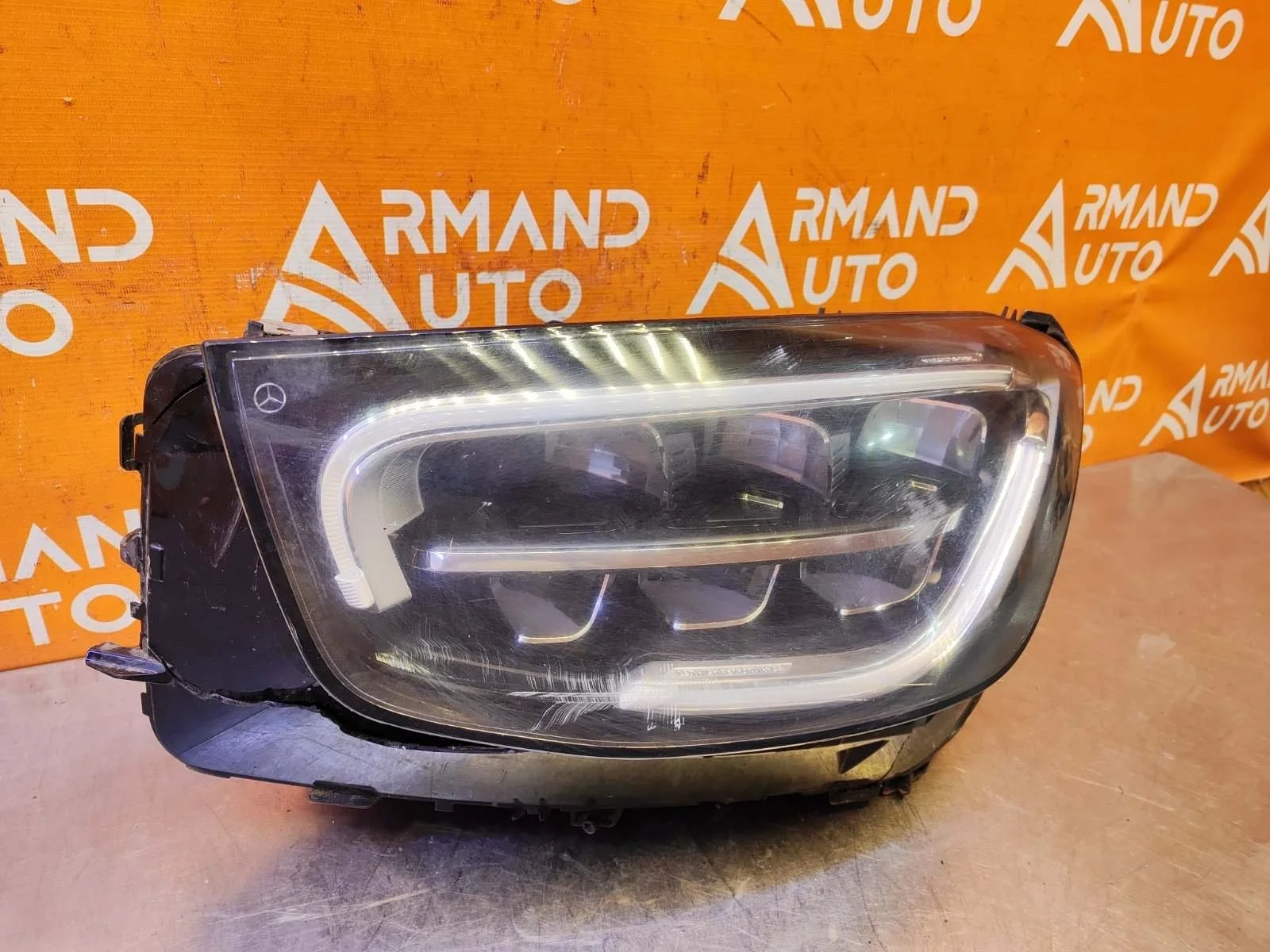 Фара Mercedes GLC-Class 2019-нв X253