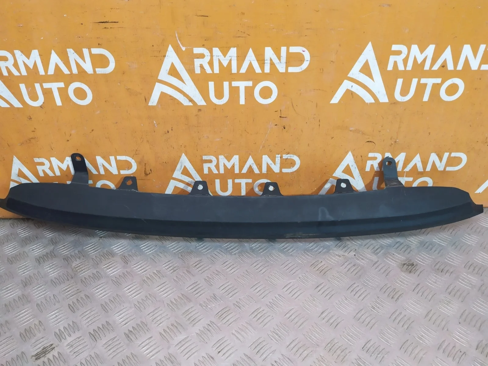 Накладка бампера Toyota Camry 2014-2017 XV50