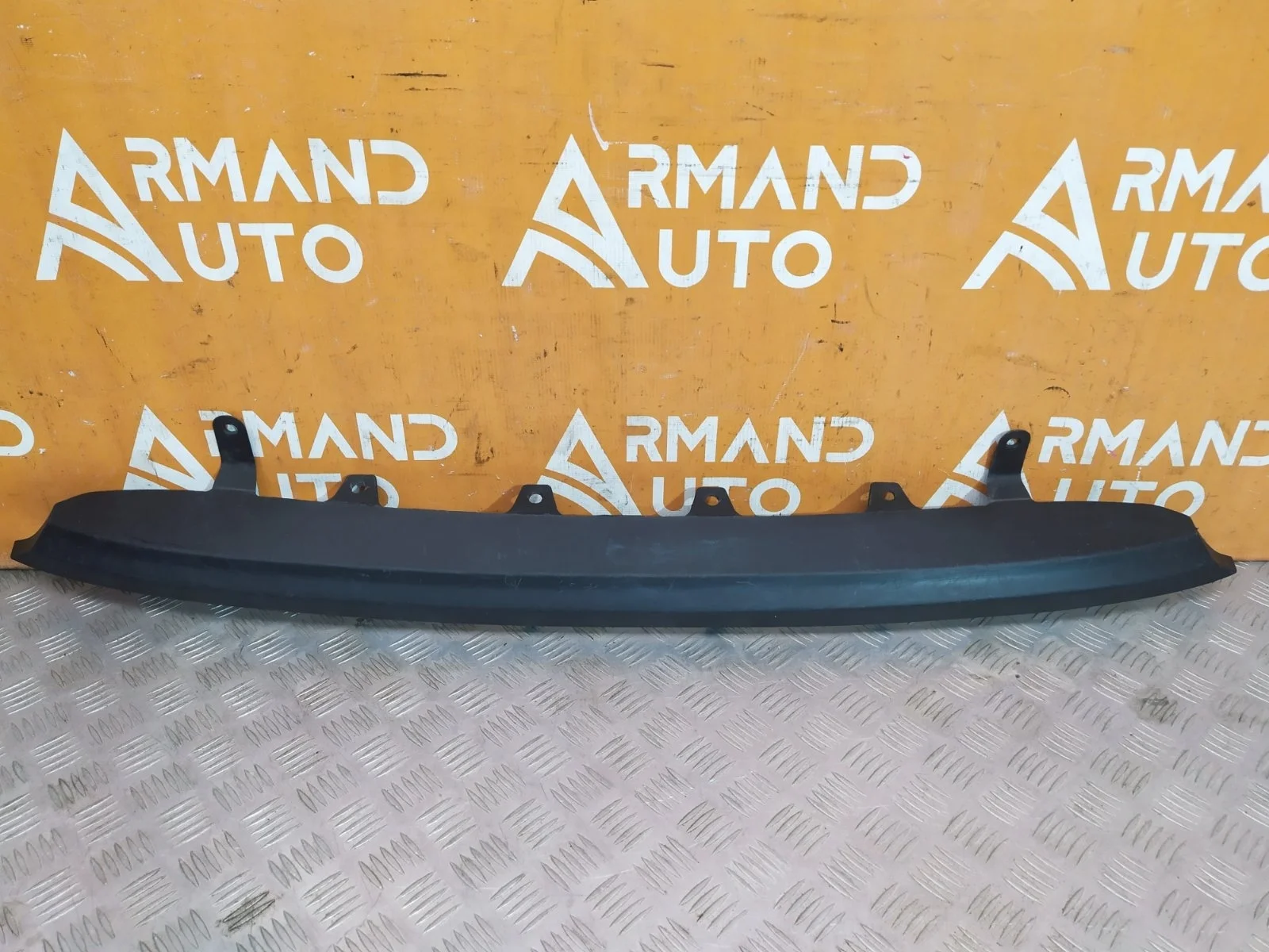 Накладка бампера Toyota Camry 2014-2017 XV50