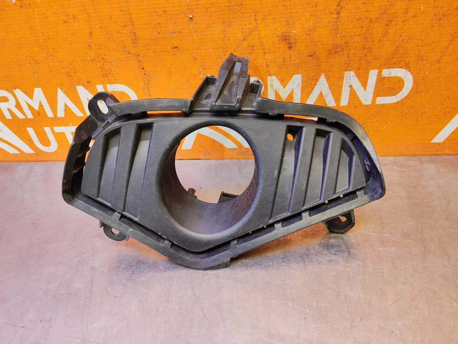 Окантовка птф TOYOTA RAV4 2018-нв 5 XA50