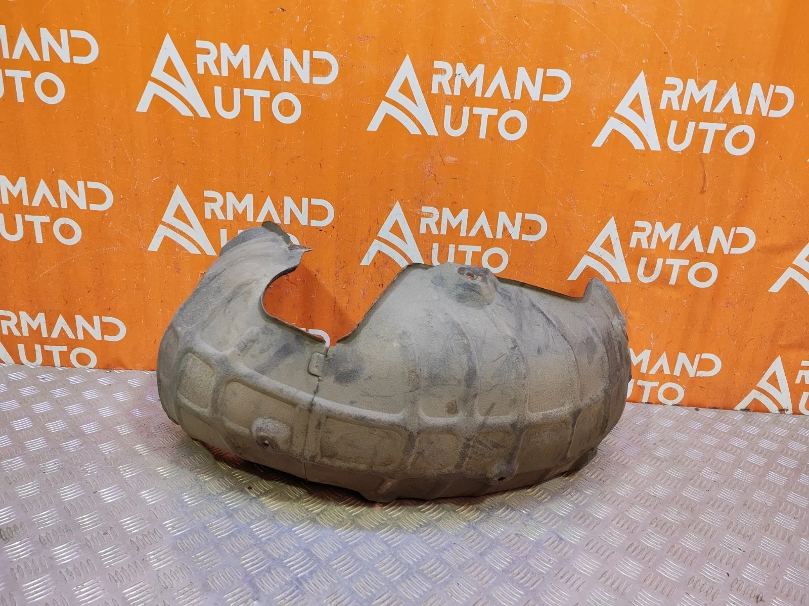 Подкрылок Mazda CX-9 2016-нв