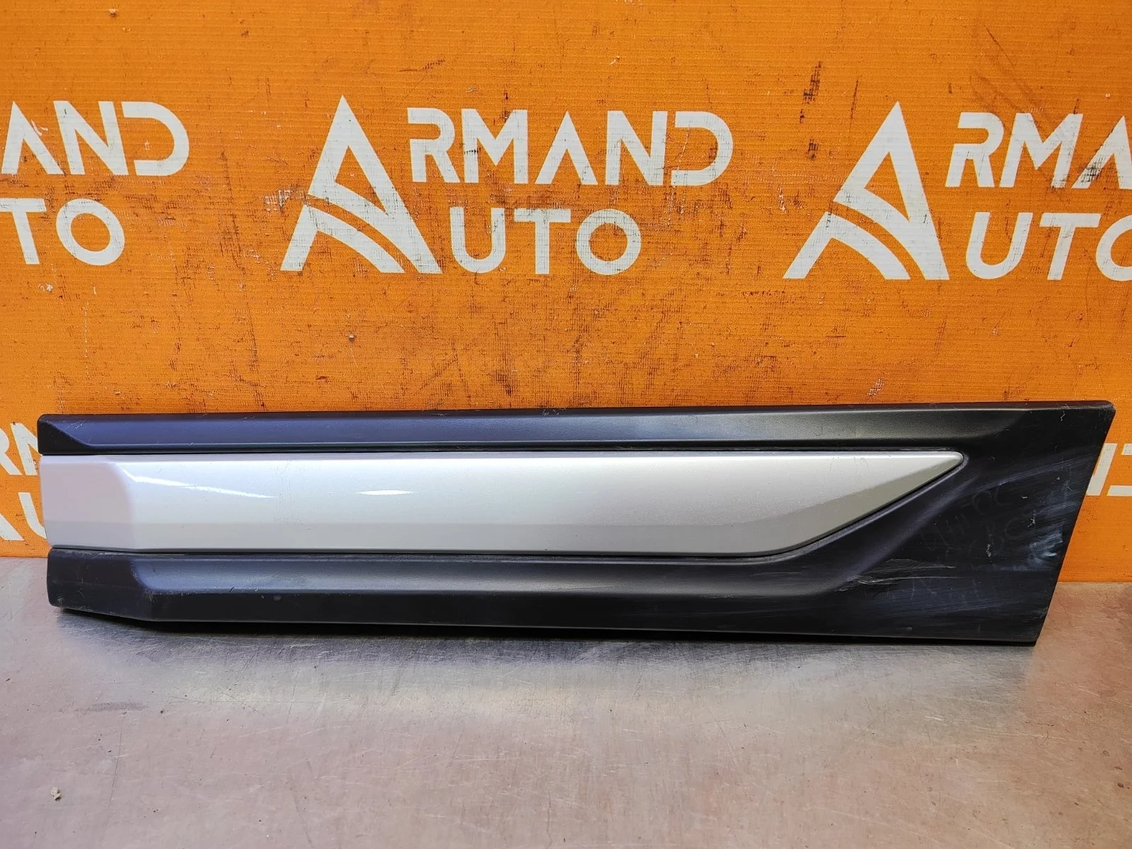 Молдинг двери MItsubishi Outlander 2015-нв 3