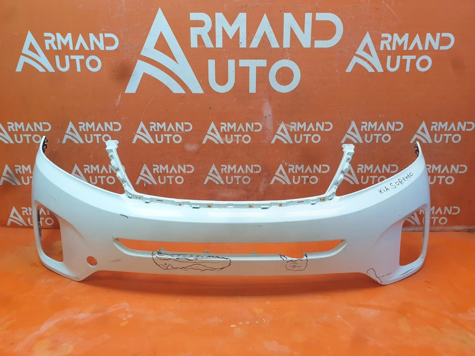 Бампер Kia Sorento 2012-2019 XM
