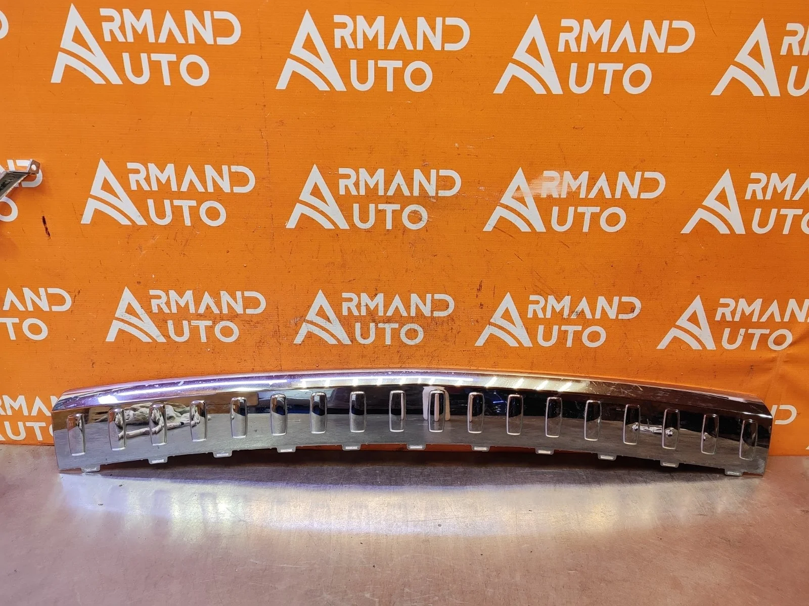 Накладка бампера верхняя Mercedes GL GLS-Class 2012-2019 X166