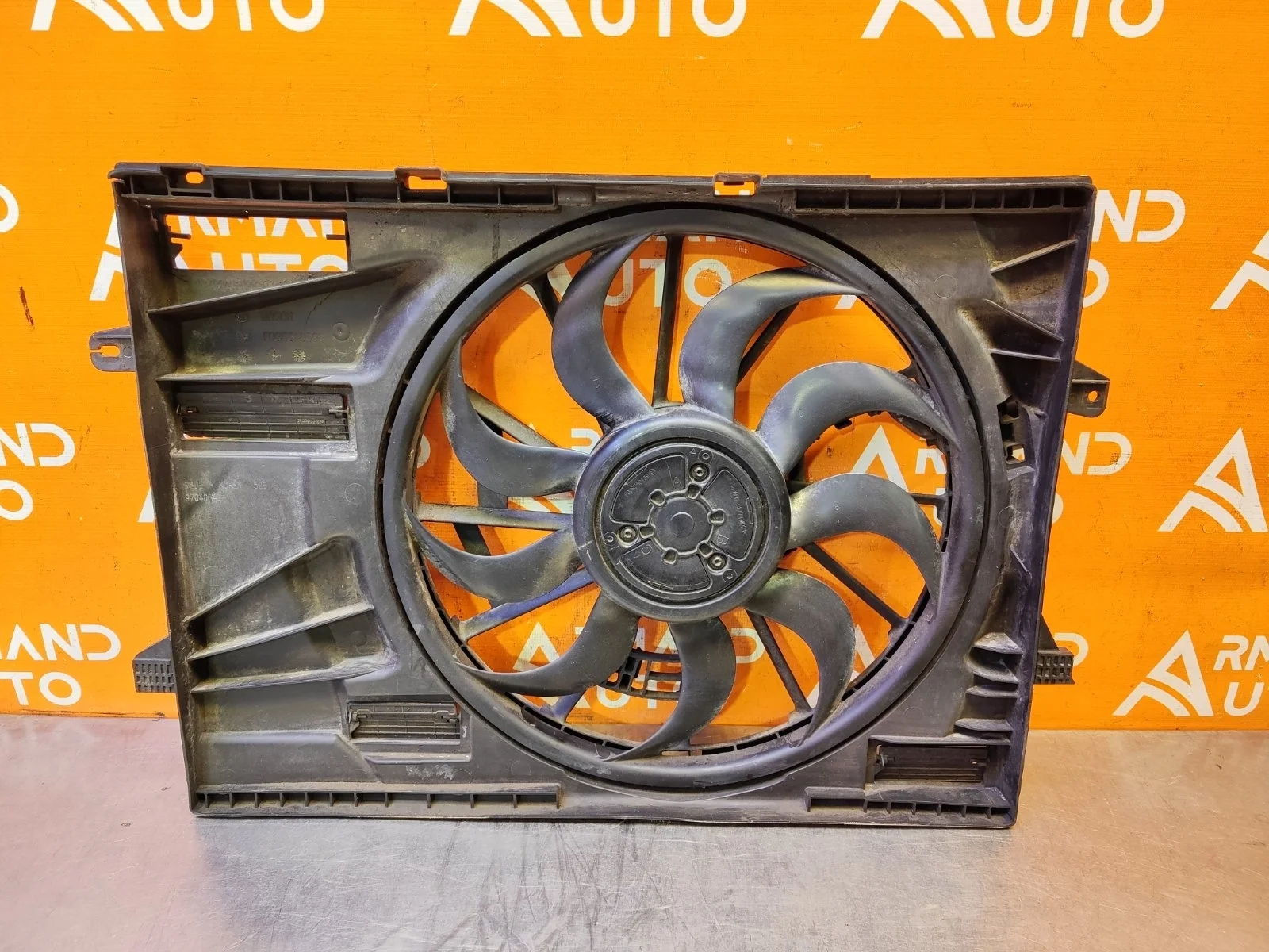 Диффузор вентилятора Kia K5 2020-нв 3