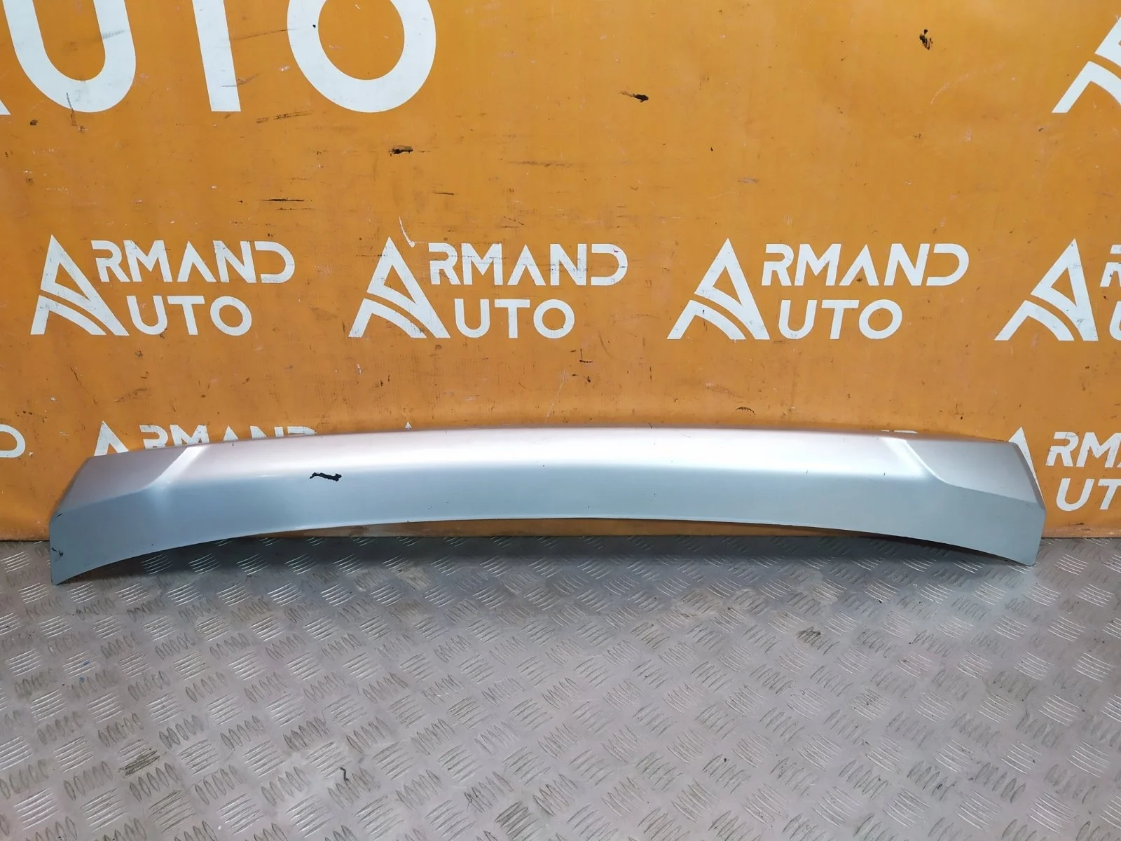 Накладка бампера нижняя Mitsubishi Outlander 2015-2018 3