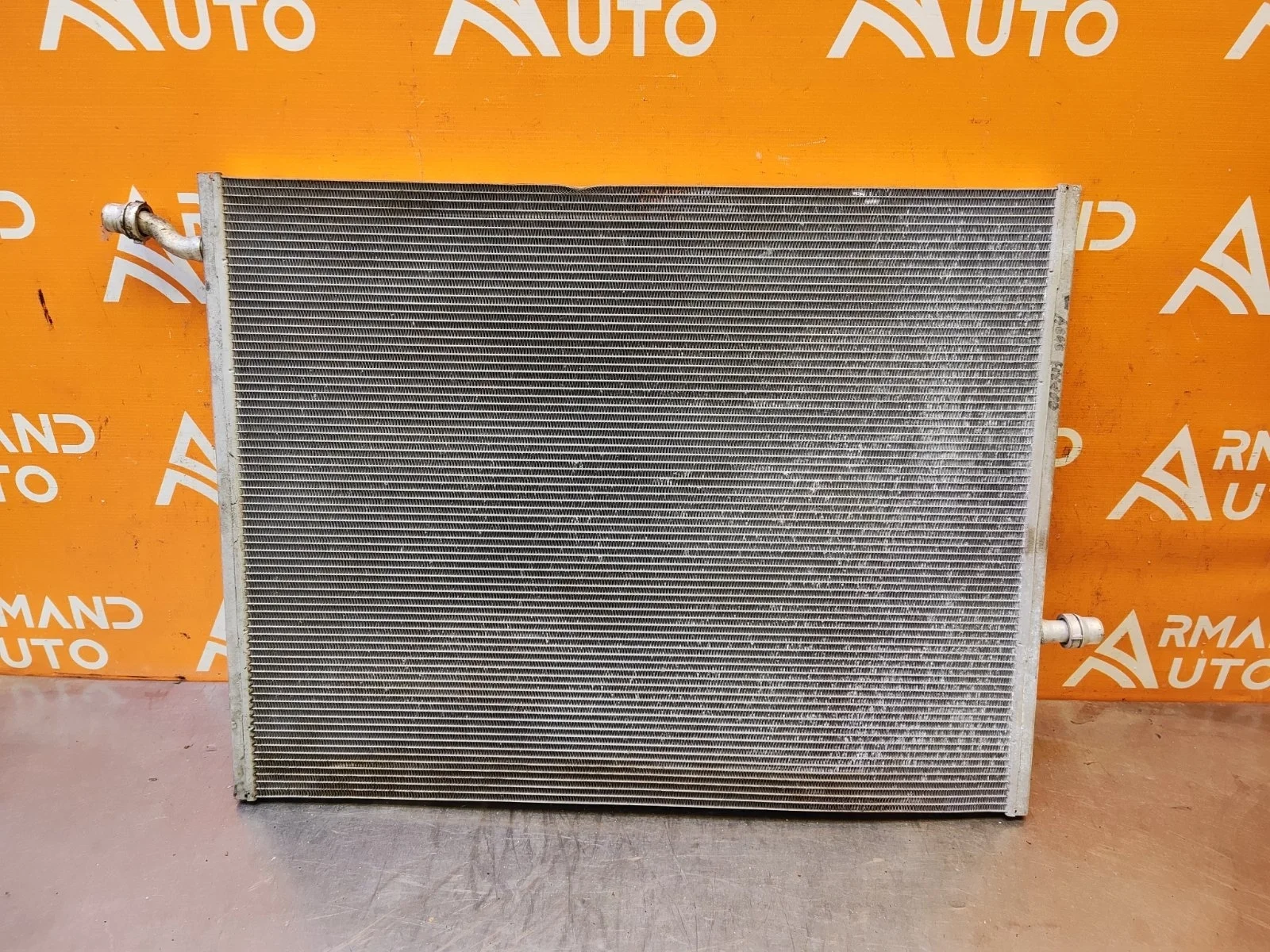 Радиатор двс дополнительный Mercedes -Class 2016-нв W213, S213, C238