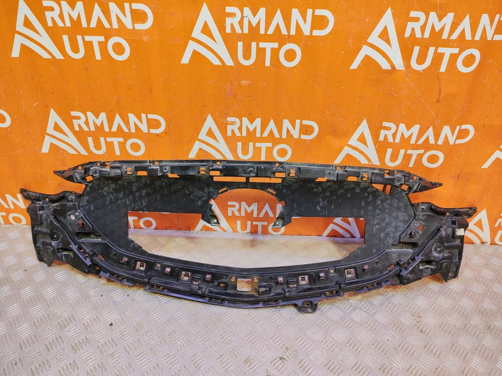 Решетка радиатора Mazda CX-5 2017-нв