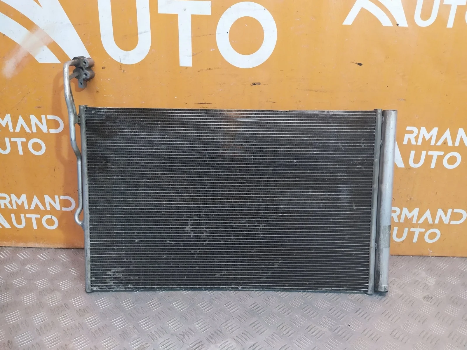 Радиатор кондиционера Volkswagen Touareg 2010-2018