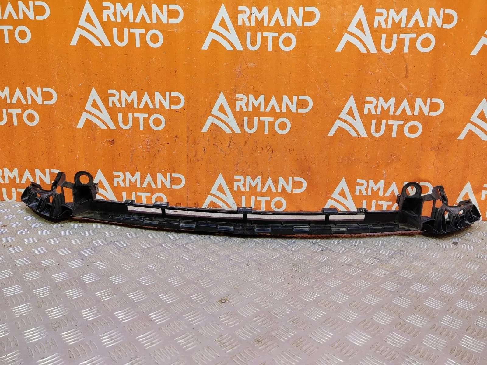 Кронштейн бампера Mercedes -Class 2016-2020 W213, S213, C238