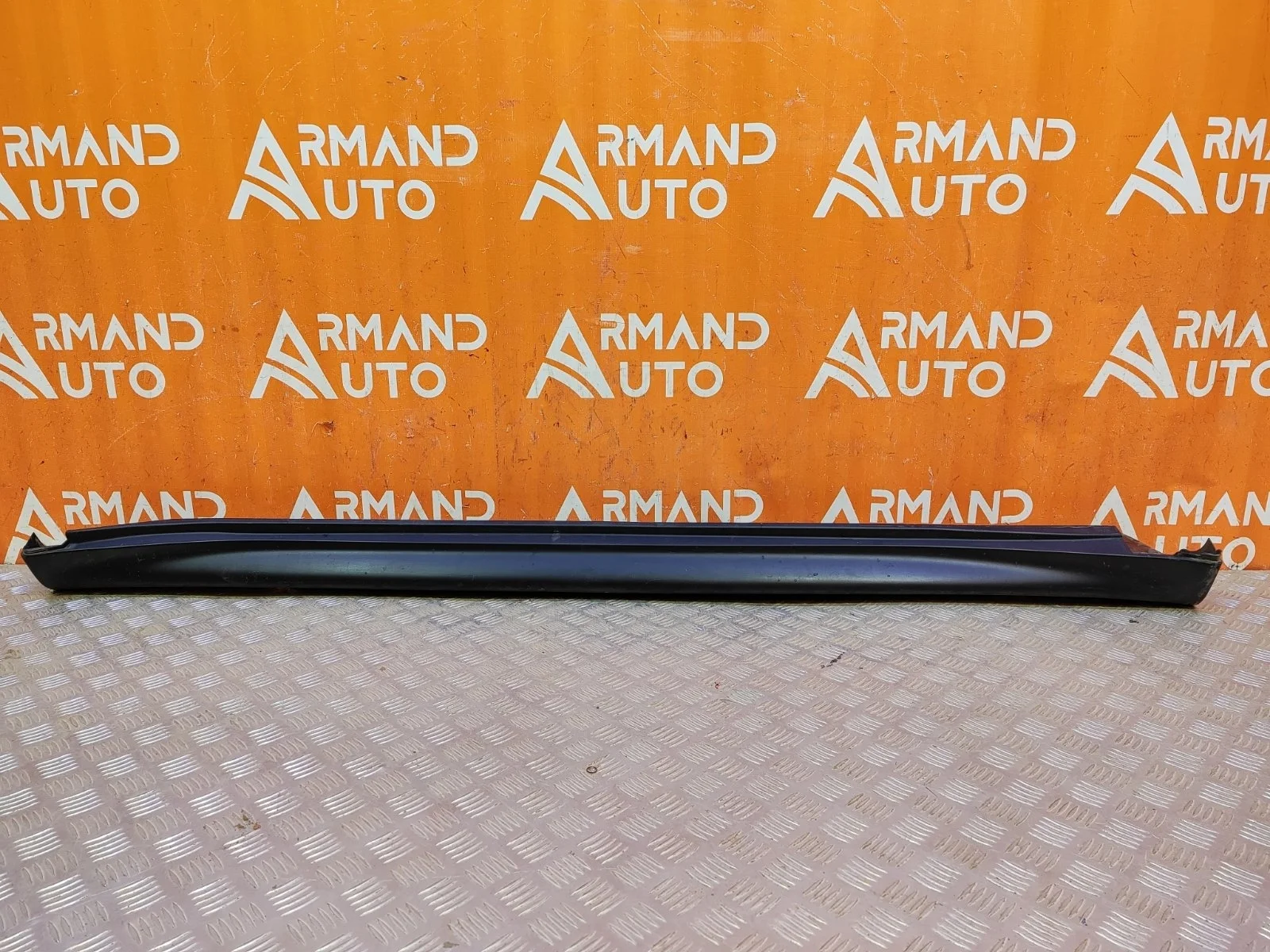 Накладка порога Nissan Juke 2010-2019 YF15