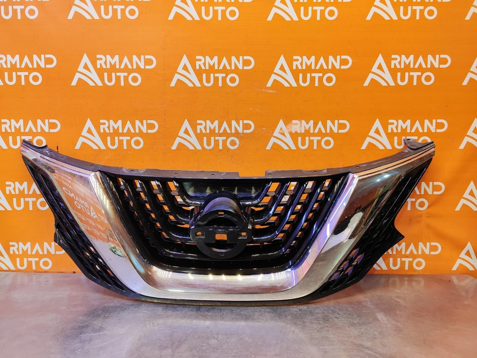 Решетка радиатора Nissan Murano 2014-нв Z52